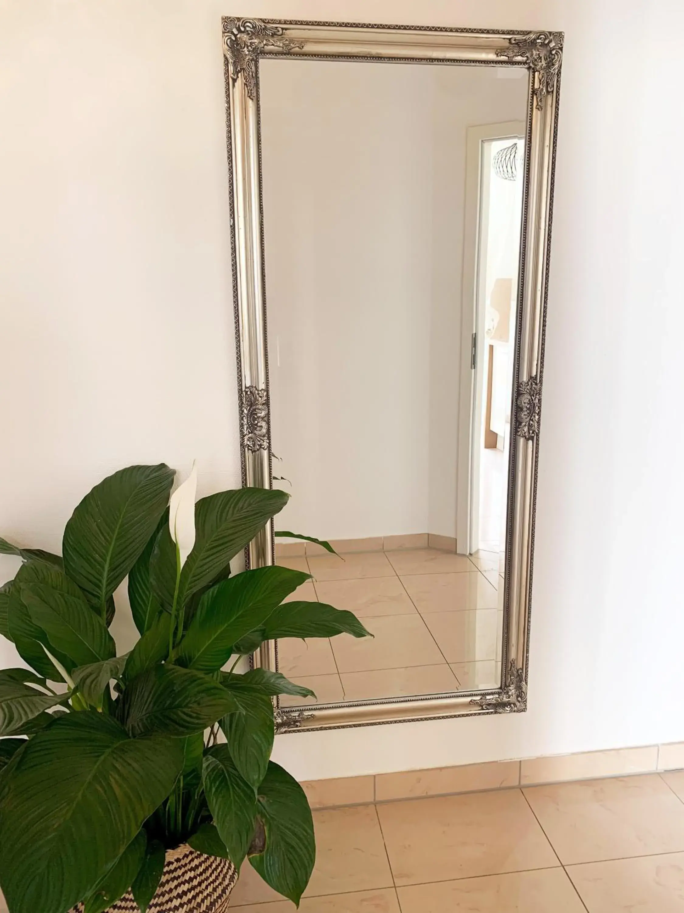 One-Bedroom Apartment in Ruhige Wohnung in zentraler Lage - Quiet flat in a central location One-Bedroom Apartment in Ruhige Wohnung in zentraler Lage - Quiet flat in a central location