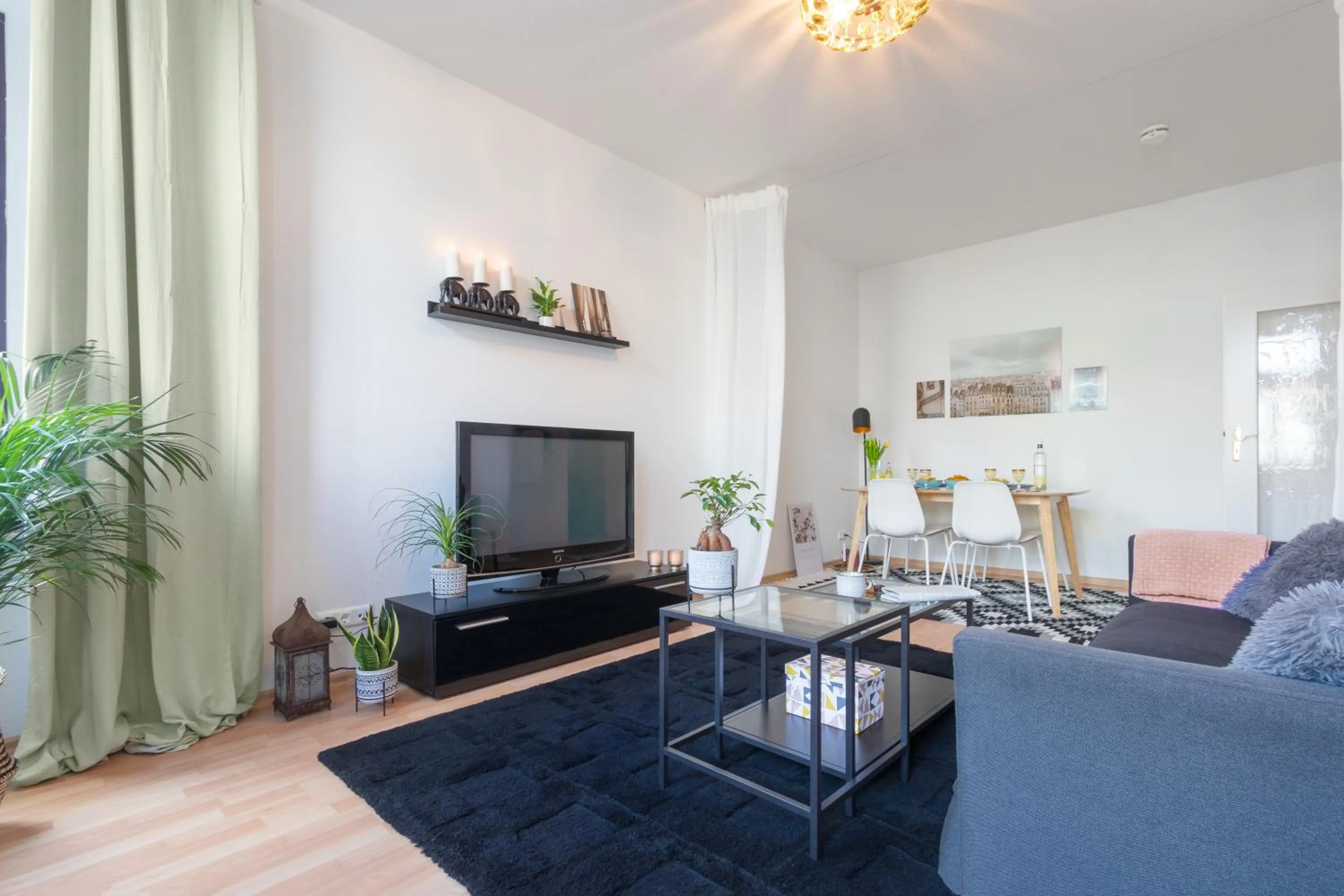 Ruhige Wohnung in zentraler Lage - Quiet flat in a central location