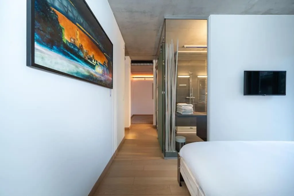 Bed in London 993 Loft 402