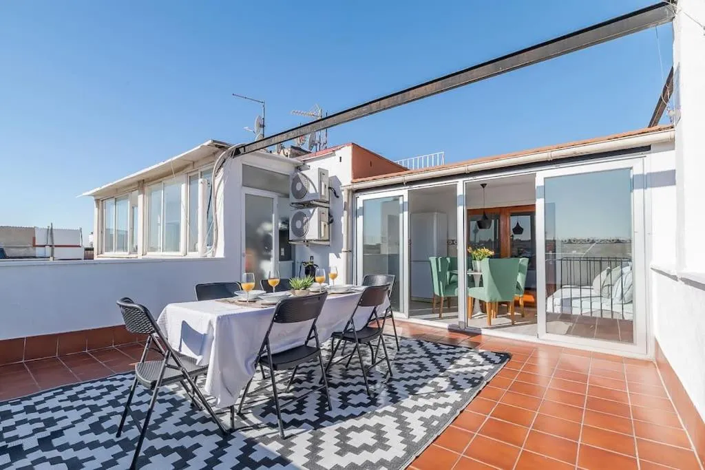 Balcony/Terrace in Apartamento con terraza en Barrio de Salamanca