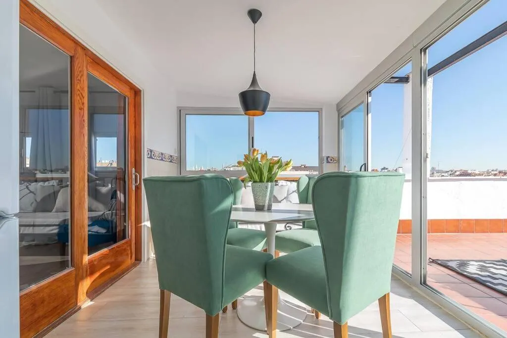 Dining area in Apartamento con terraza en Barrio de Salamanca