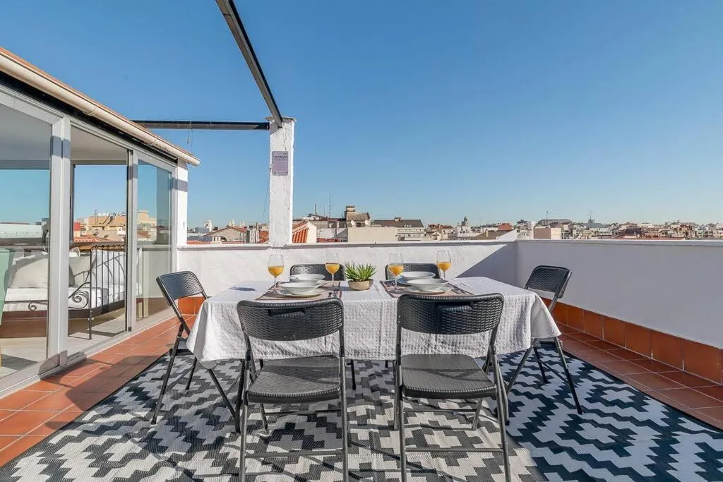 Balcony/Terrace in Apartamento con terraza en Barrio de Salamanca