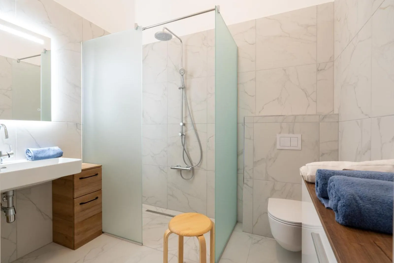 Shower in Pension Pannonia