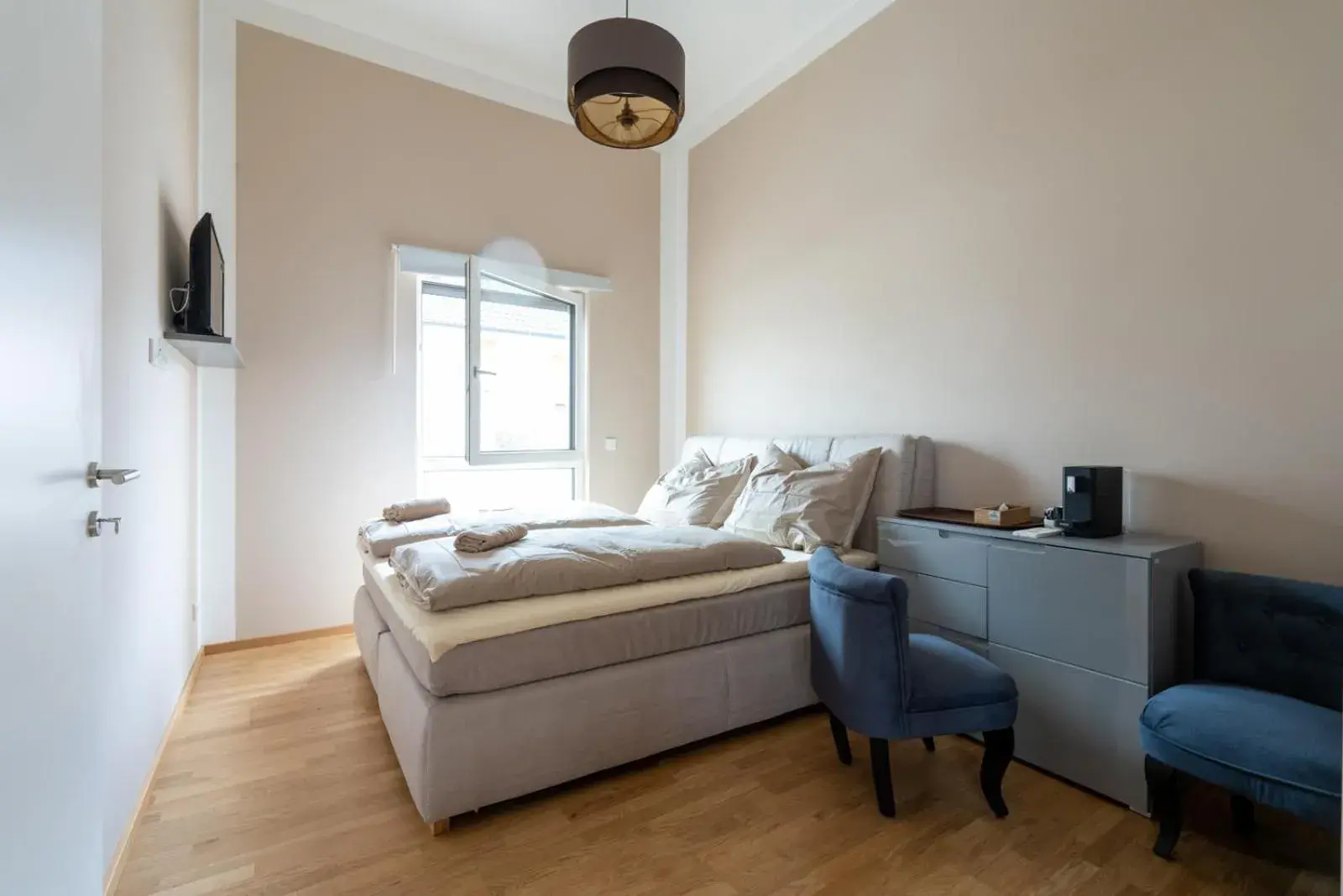 Triple Room with Terrace in Pension Pannonia Triple Room with Terrace in Pension Pannonia
