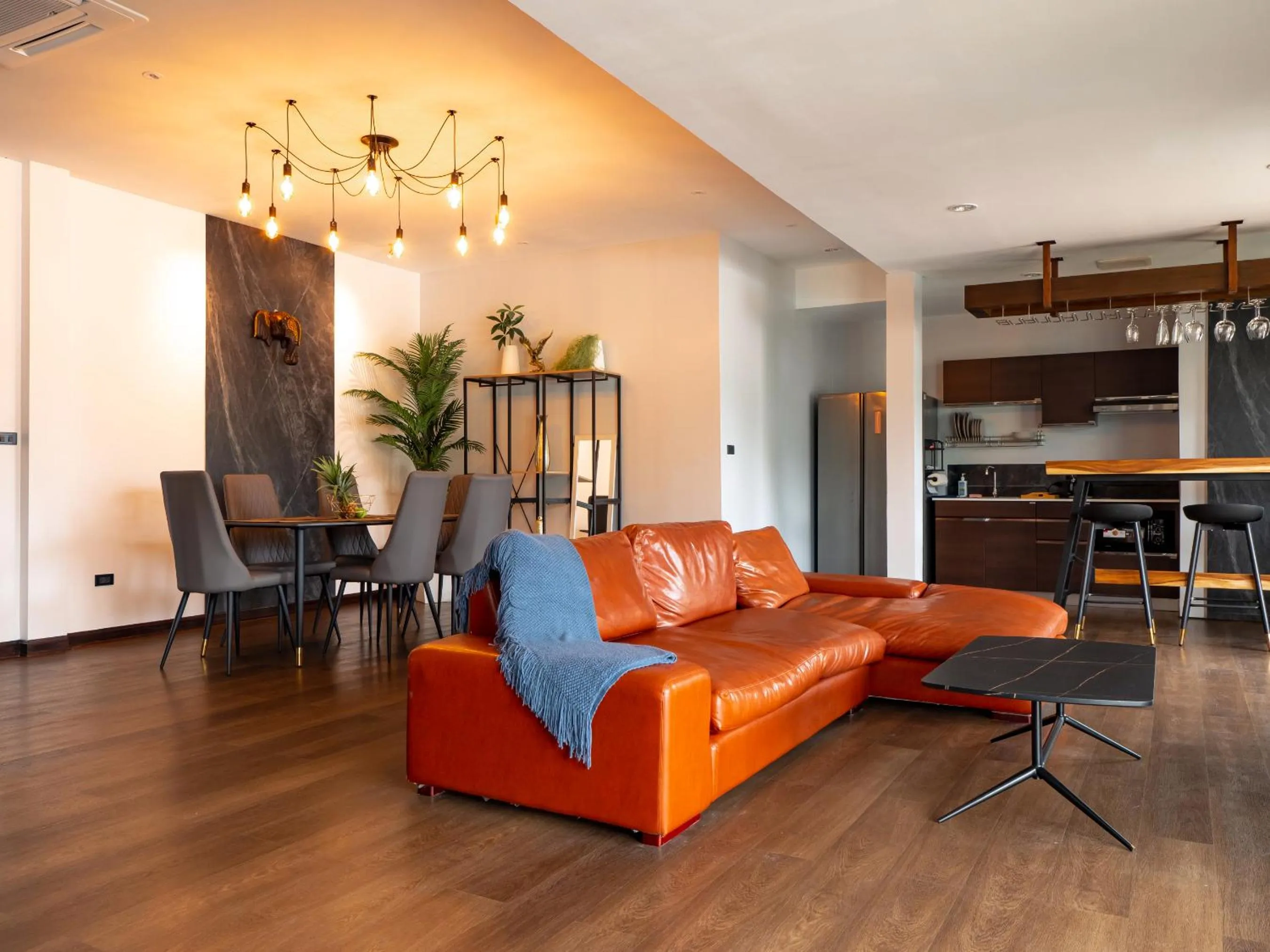 Kitchen or kitchenette in Grand Orlov Apart Hotel