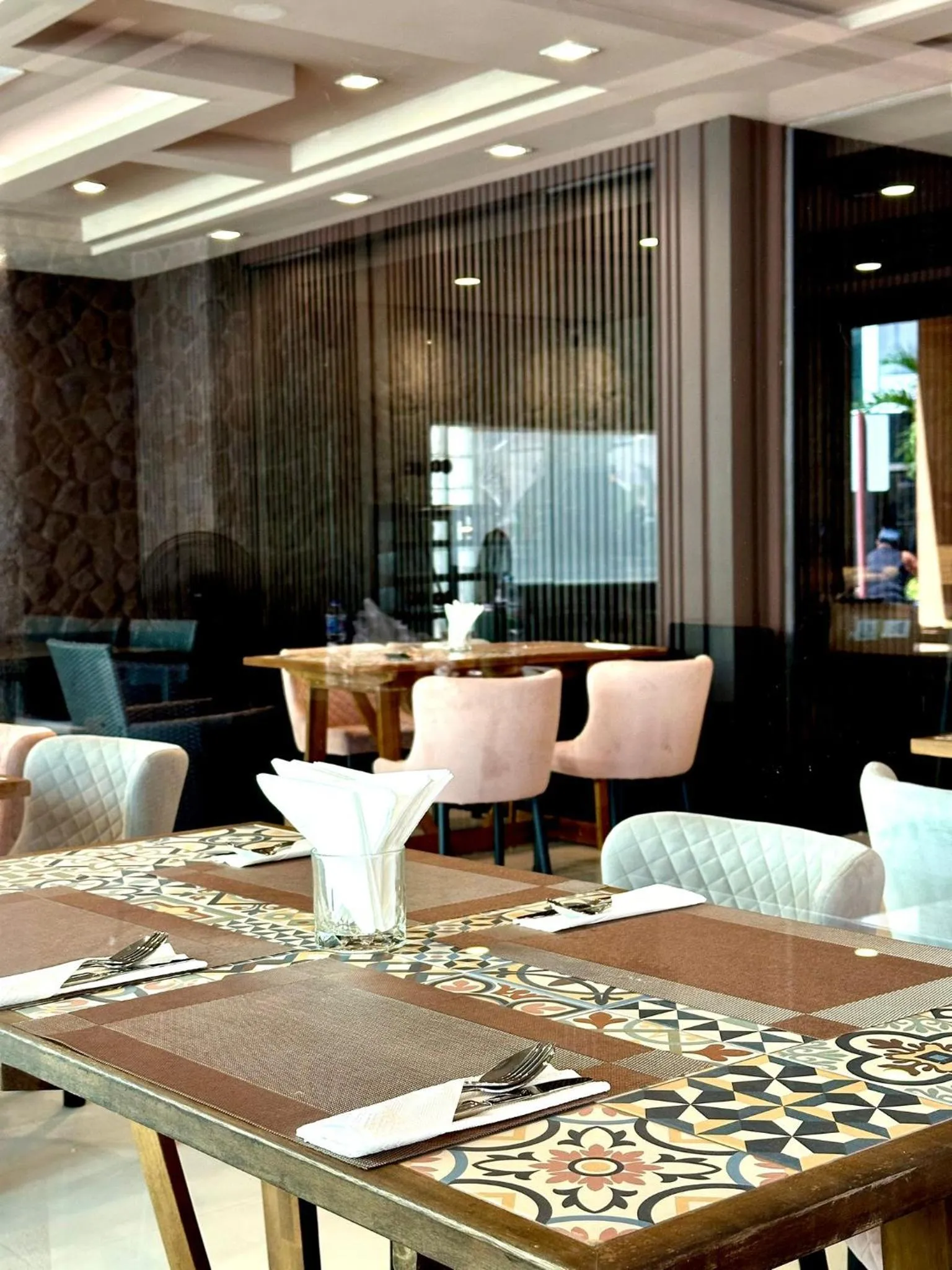 Restaurant/places to eat in Grand Orlov Apart Hotel