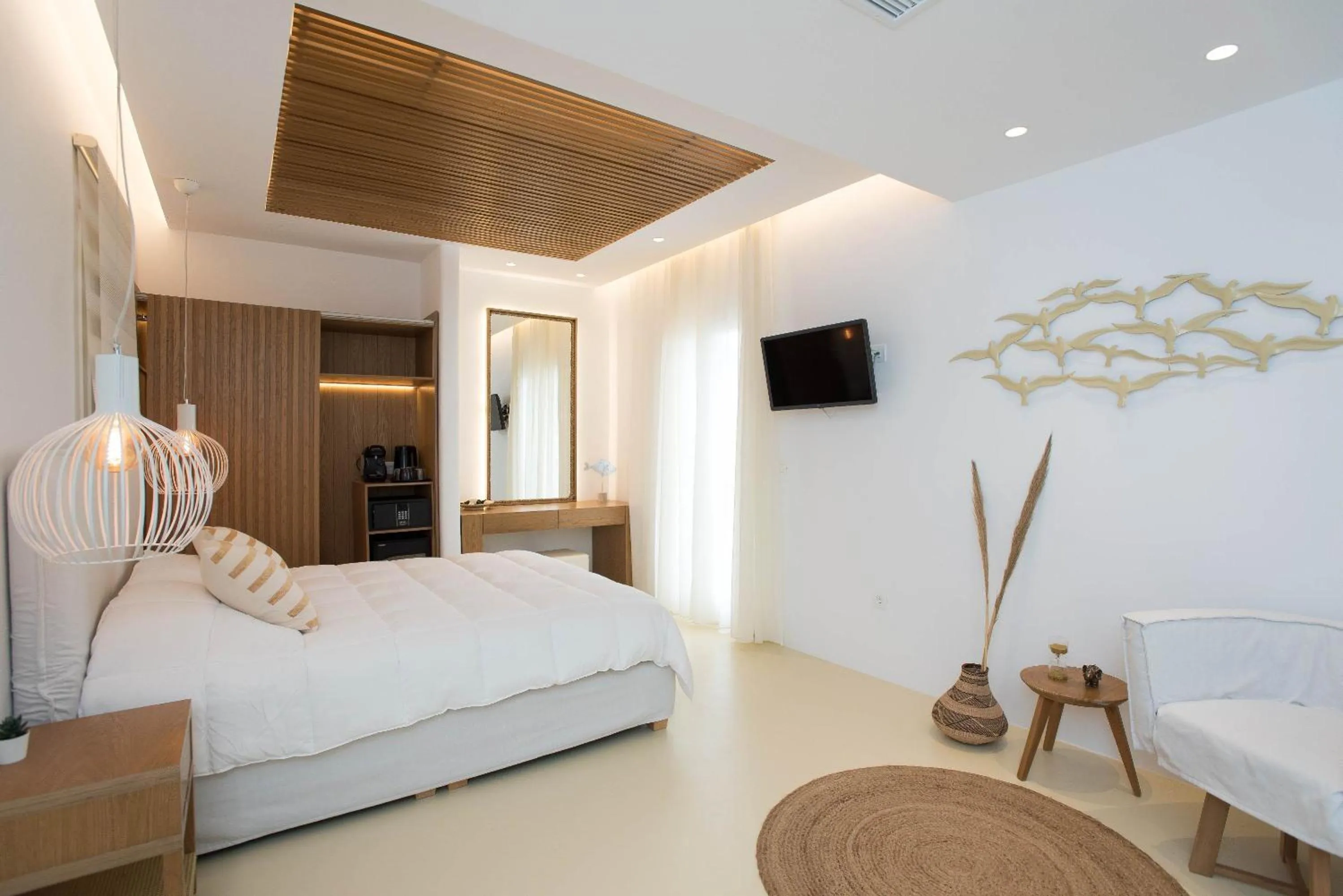 Bed in Elit Suites Mykonos