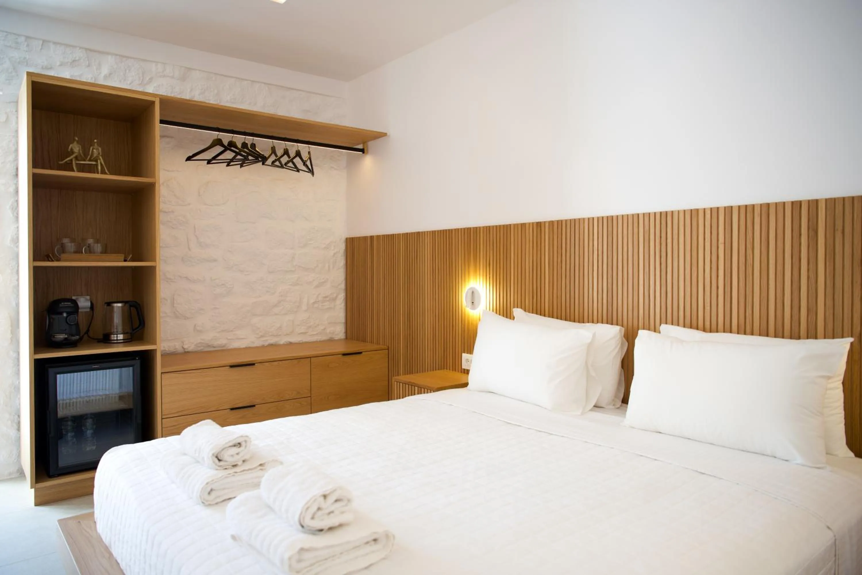 Bed in Elit Suites Mykonos