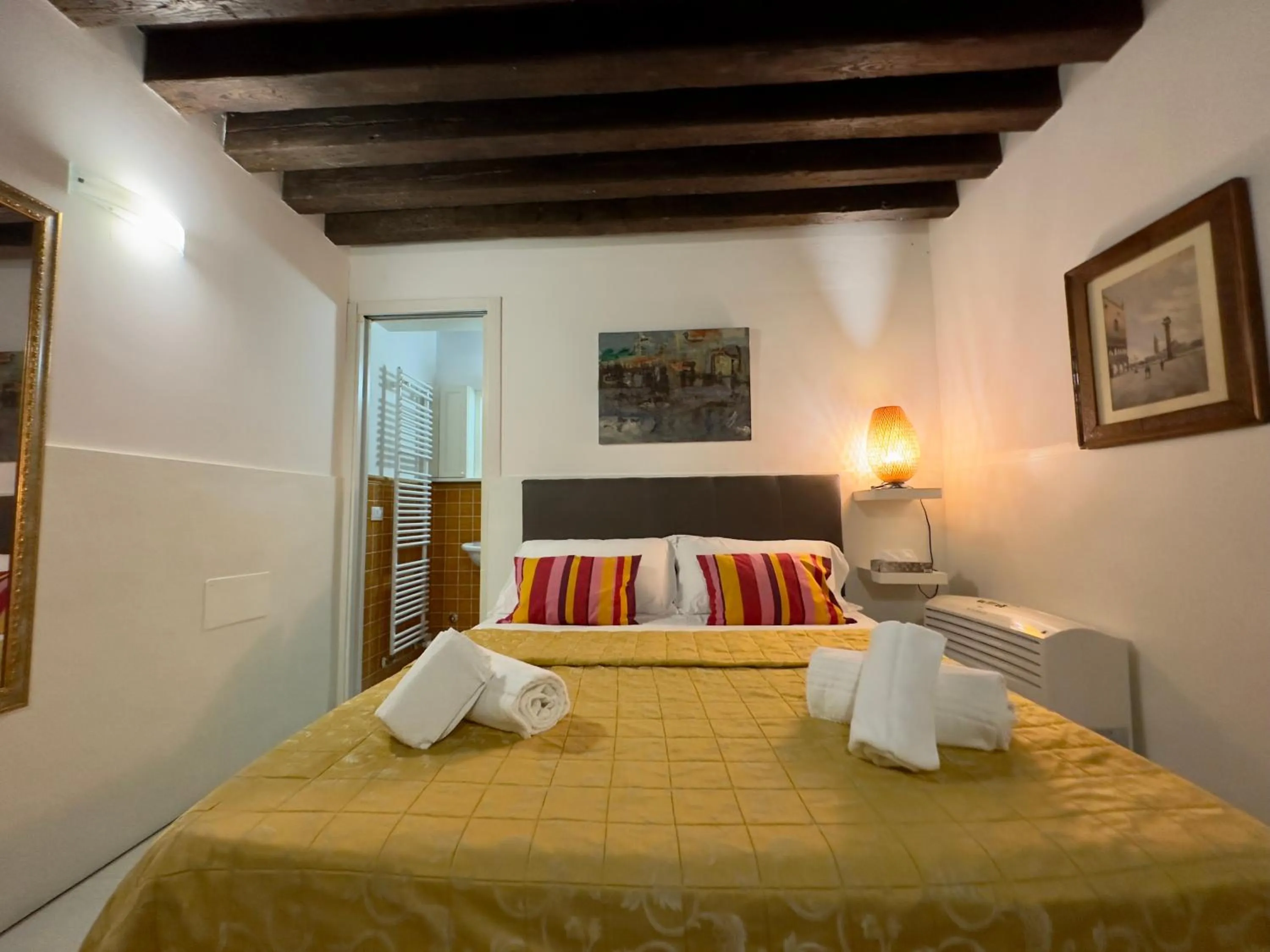 Bed in First Dream Venice