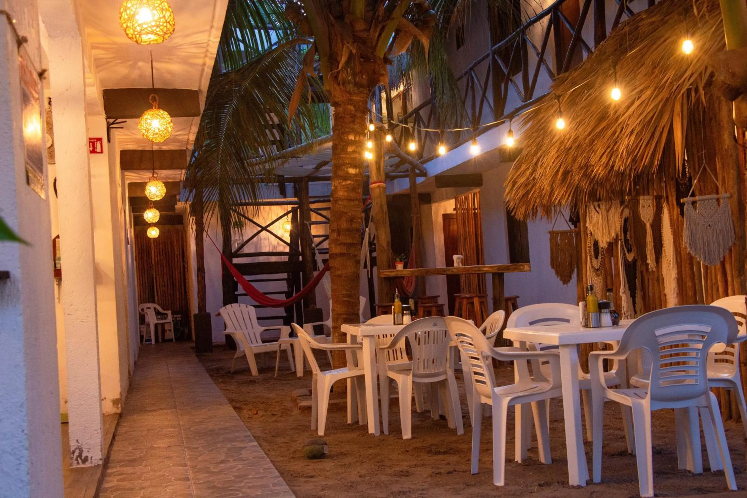 Restaurant/places to eat in Hotelito El Cuyo