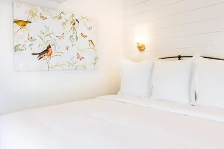 Bed in Downtown Luxury Farmhouse Apartment #4