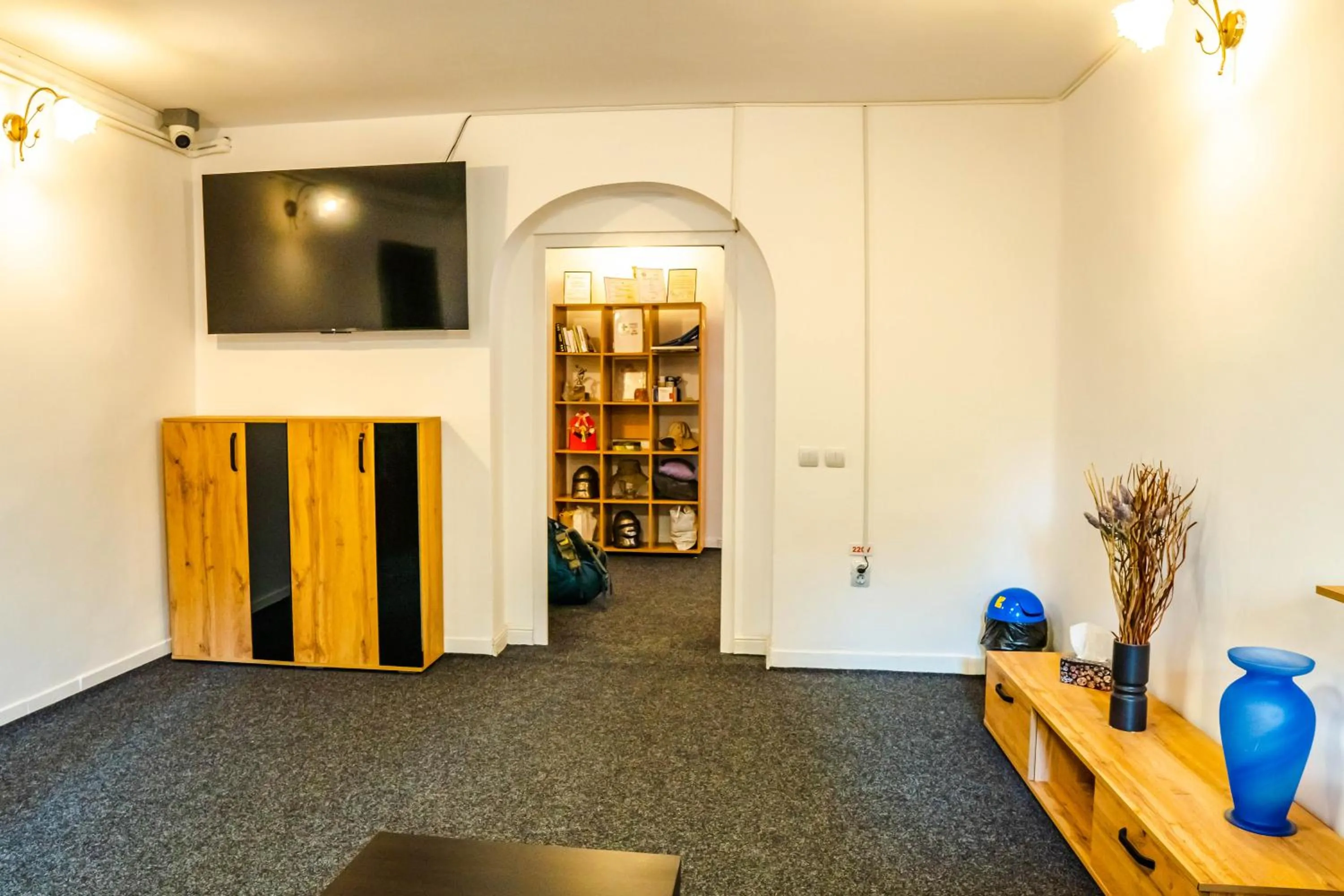 Communal lounge/ TV room in HOSTEL SPORT BUCHAREST