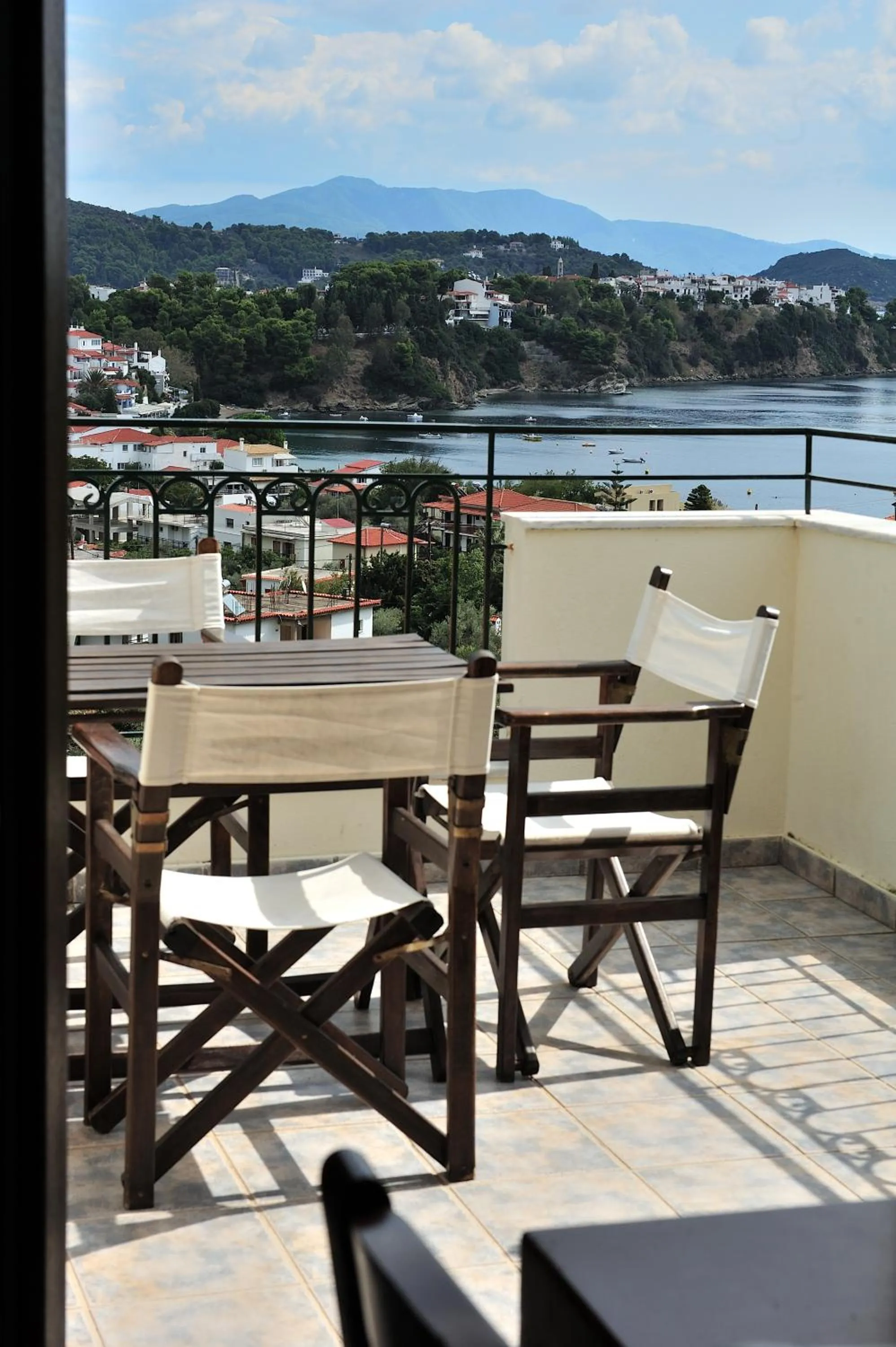 Eye Q Resort Seaview