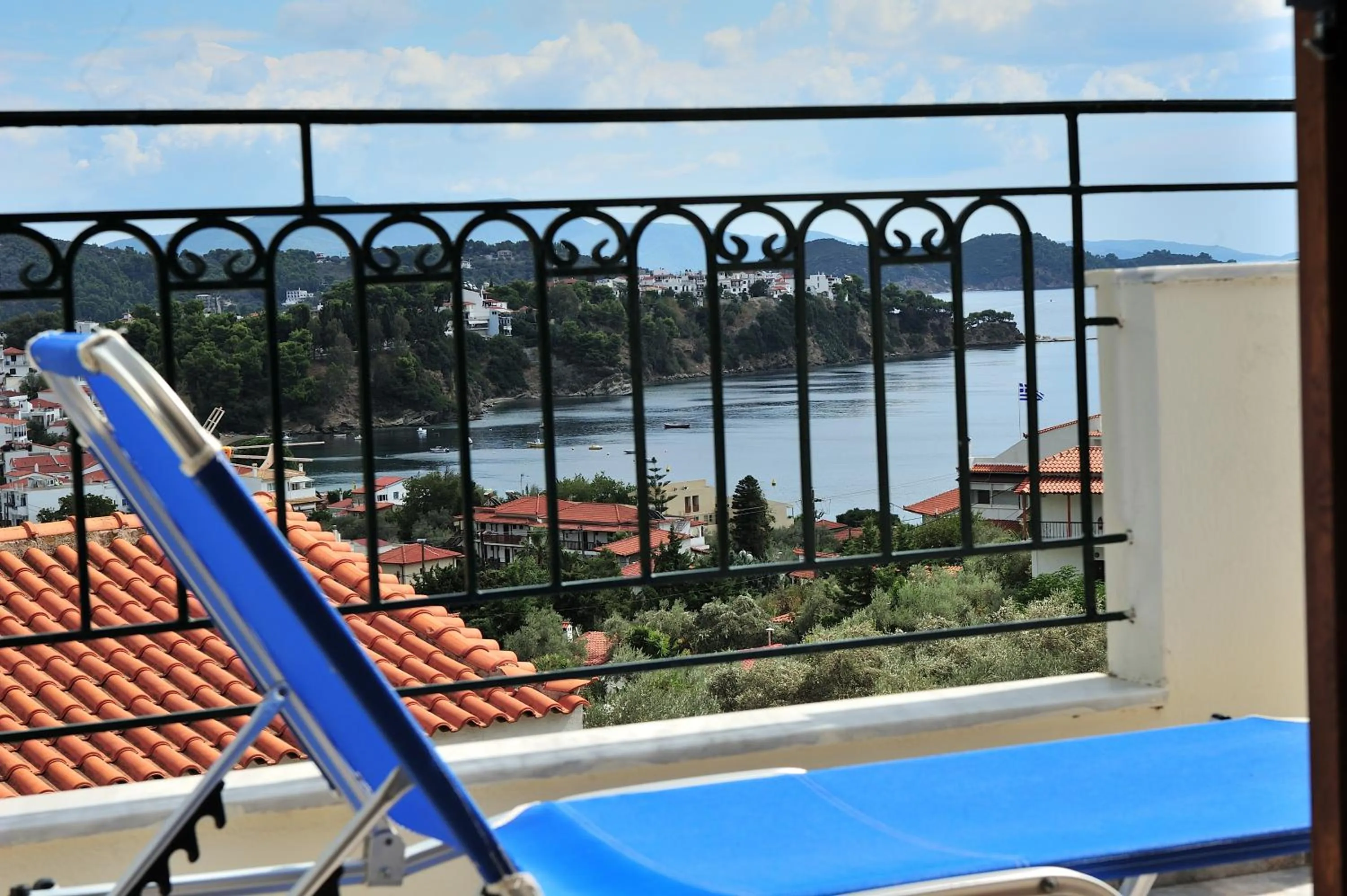 Eye Q Resort Seaview