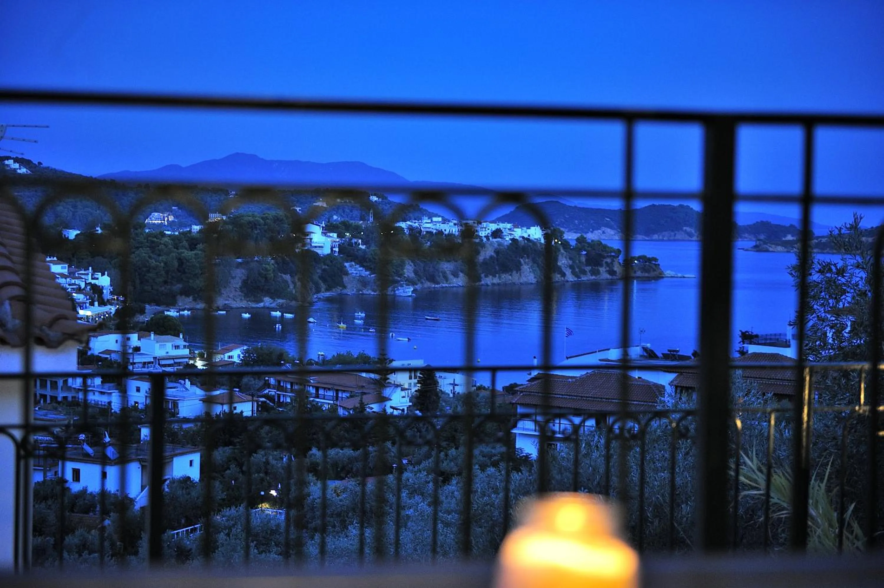 Eye Q Resort Seaview