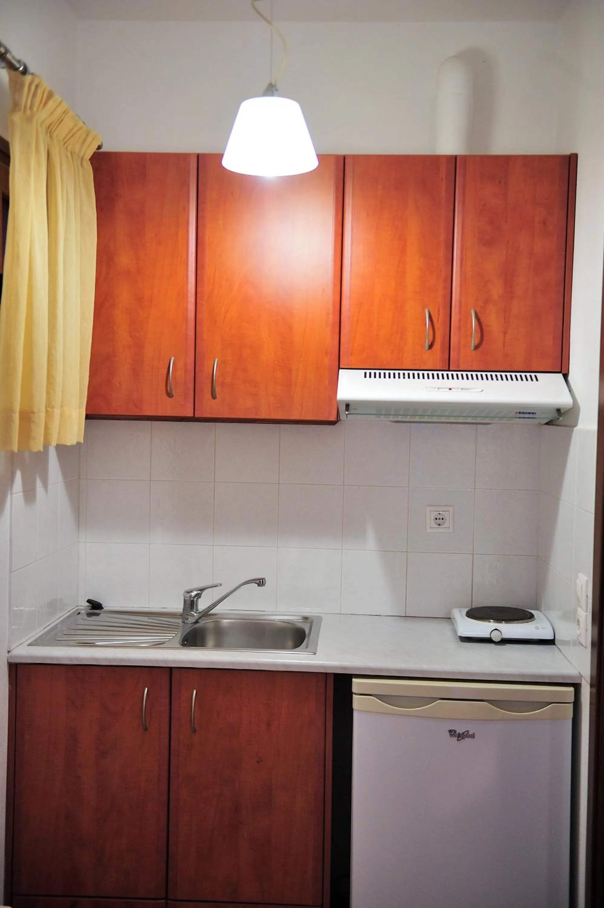 Kitchen or kitchenette in Eye Q Resort Seaview