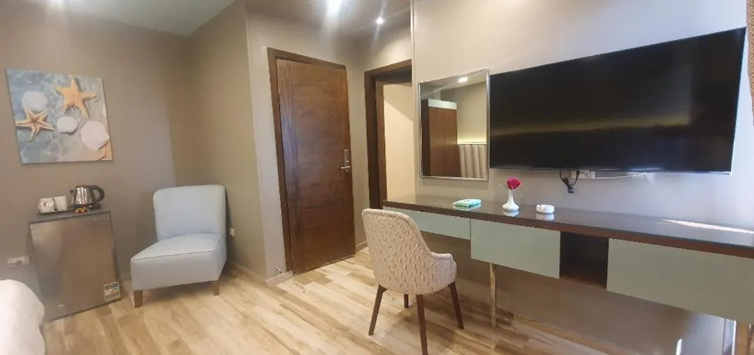 Grand Bayan Hotel & Apt at Nile Plaza