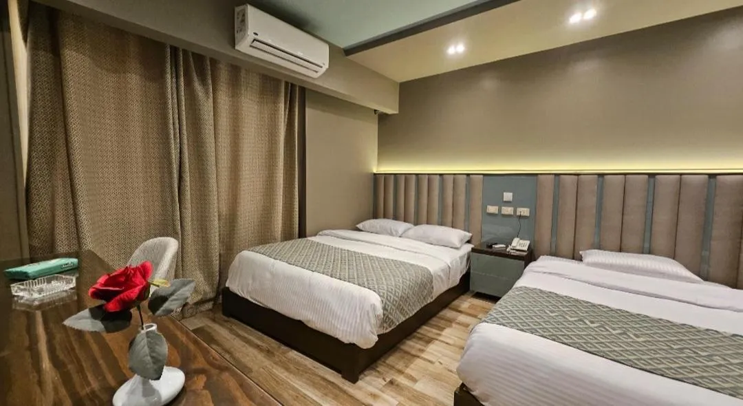 Bed in Grand Bayan Hotel & Apt at Nile Plaza