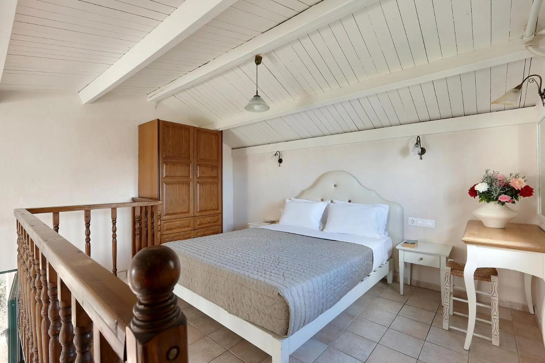 Bedroom, Bed in Marni Village