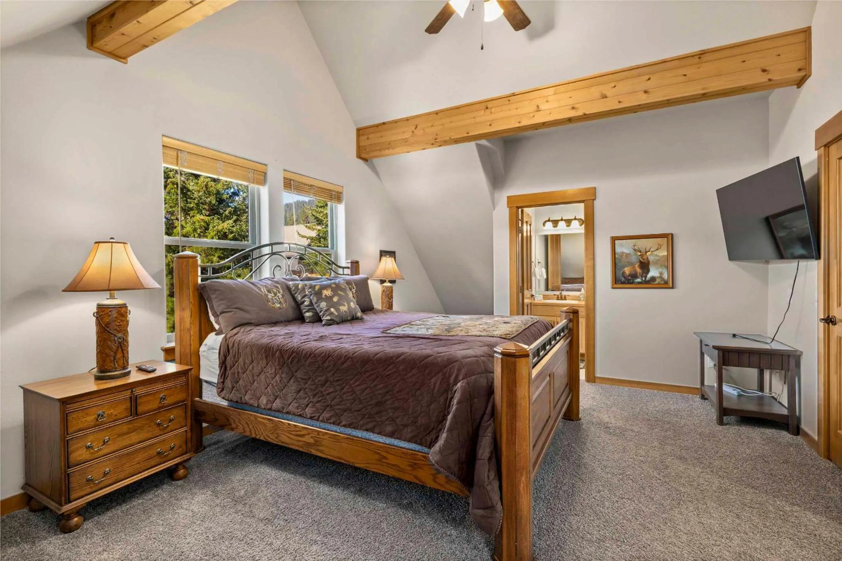 Bed in Dog-Friendly Ronald Vacation Rental Cabin!