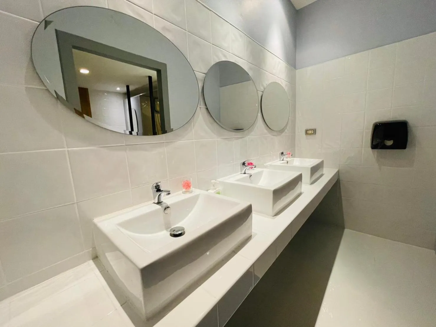 Bathroom in Rabbitel Phuket