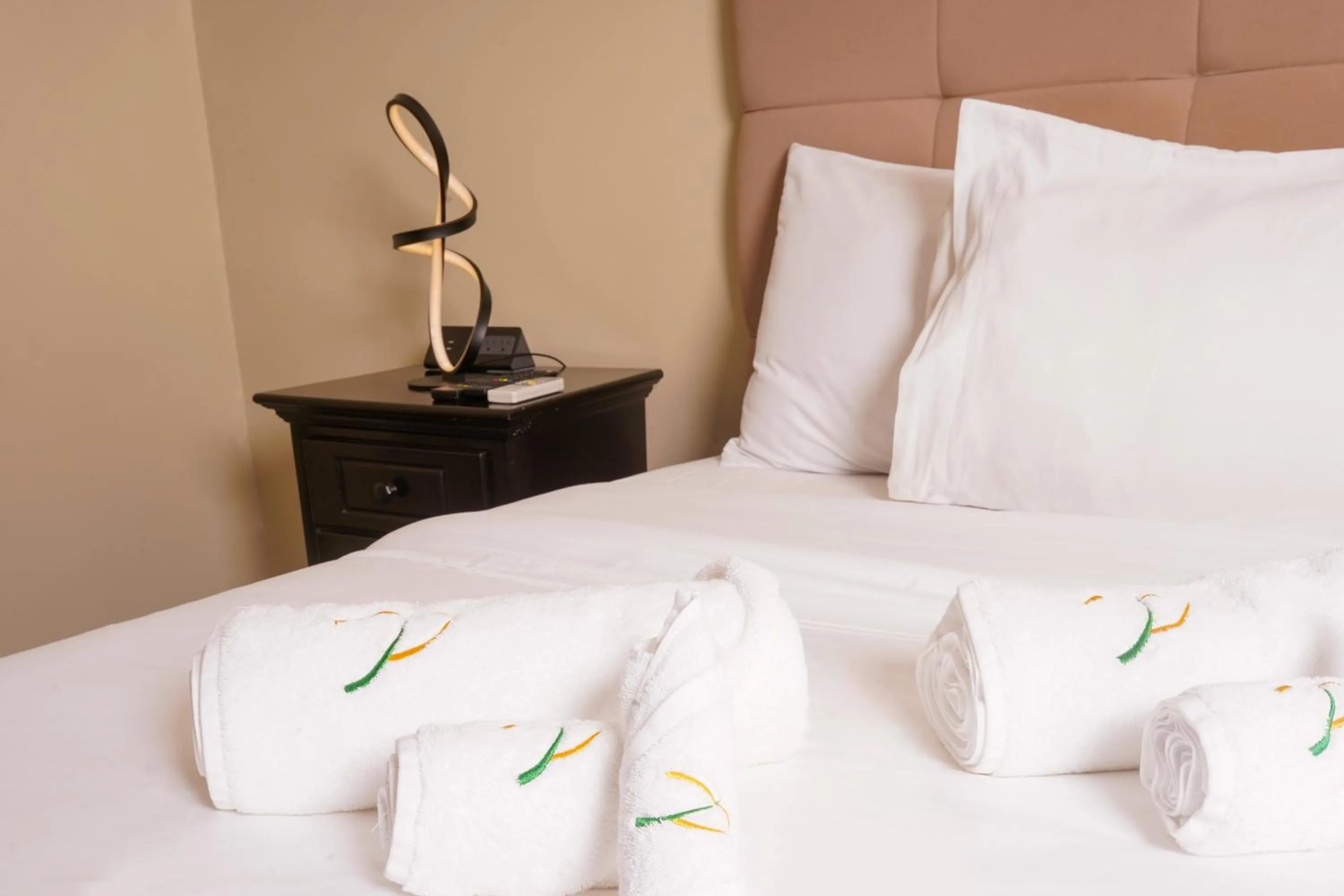 towels, Bed in Parc Rayne