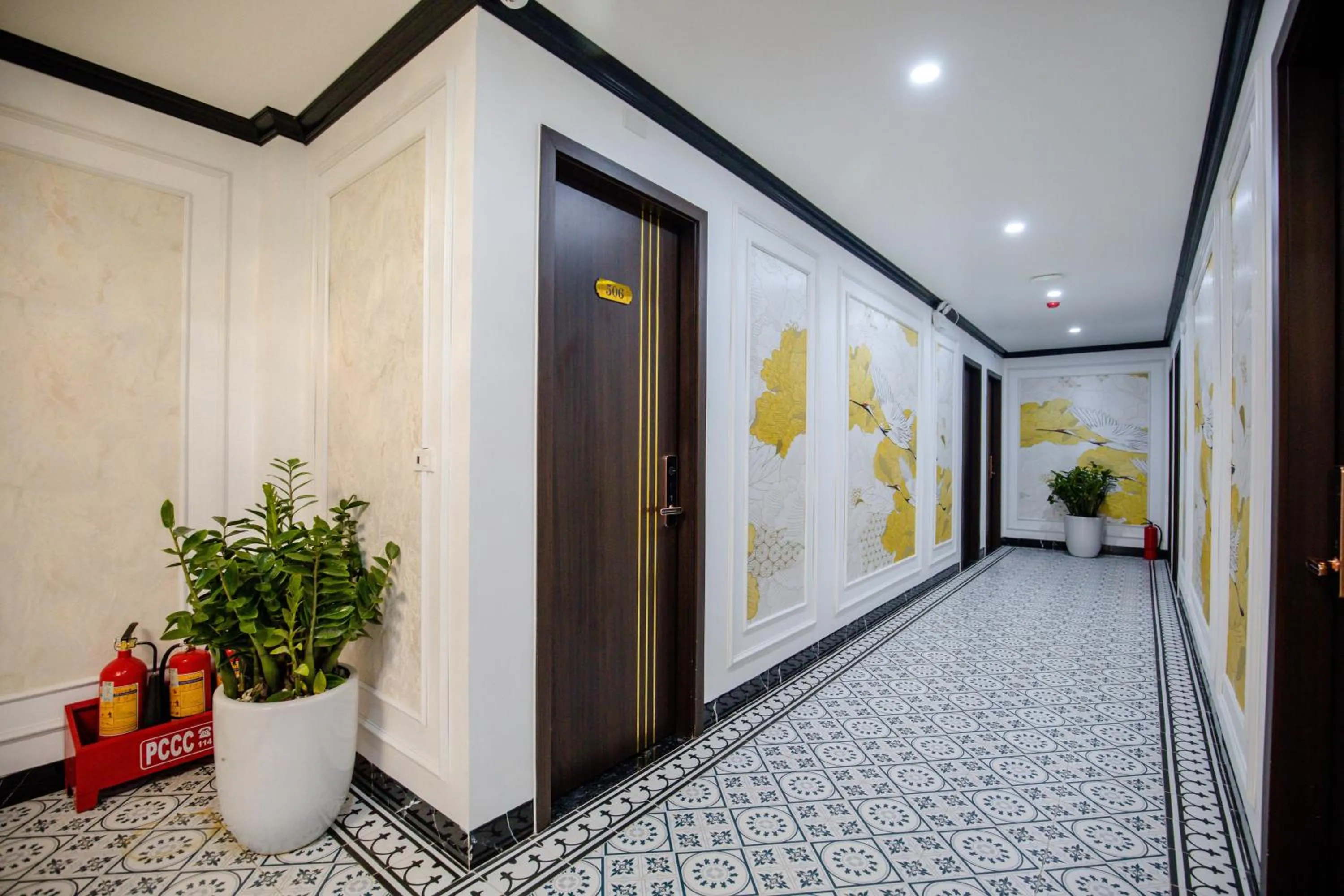 Property building in HƯỚNG DƯƠNG HOTEL THANH HOÁ