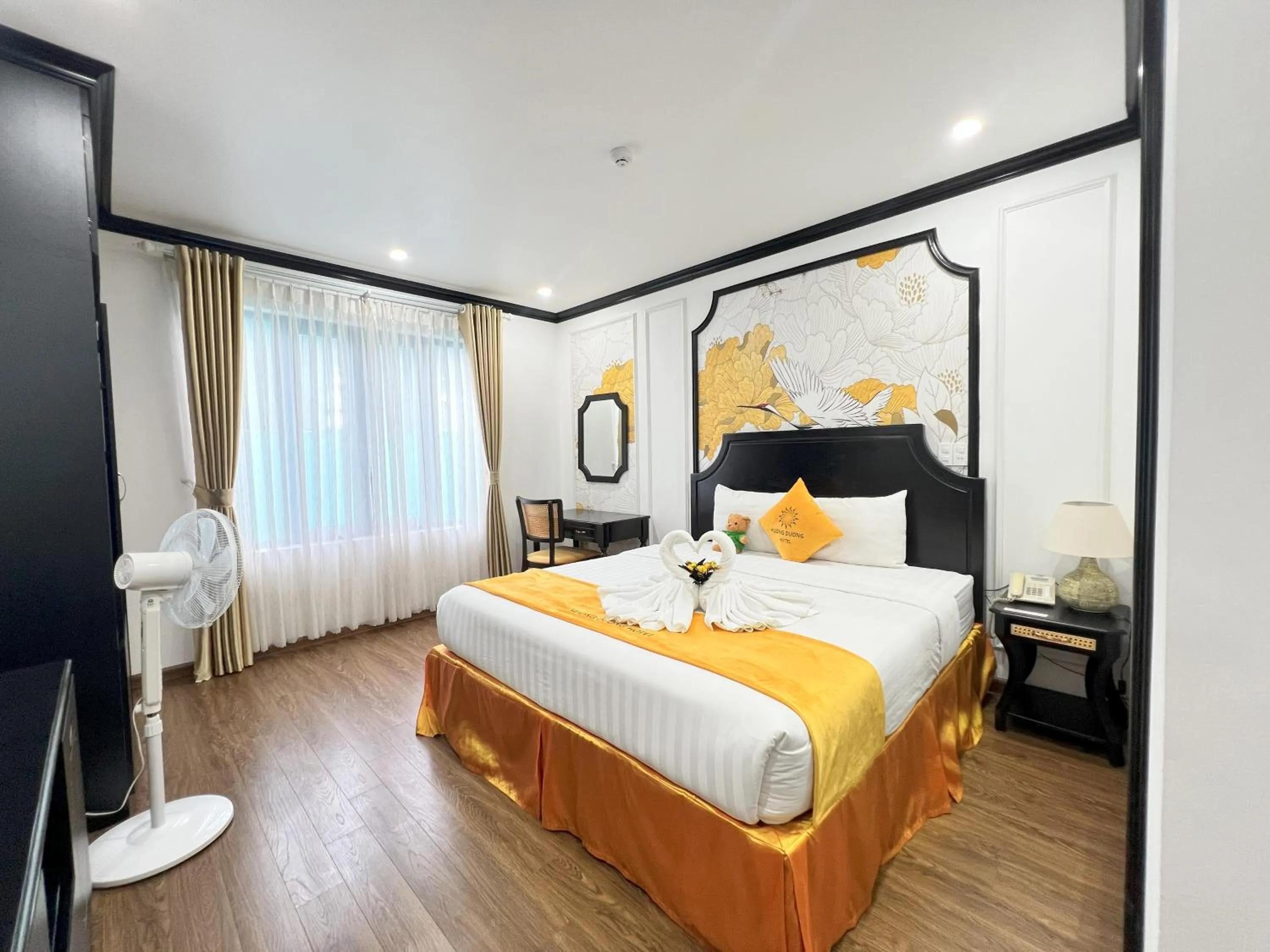View (from property/room), Bed in HƯỚNG DƯƠNG HOTEL THANH HOÁ
