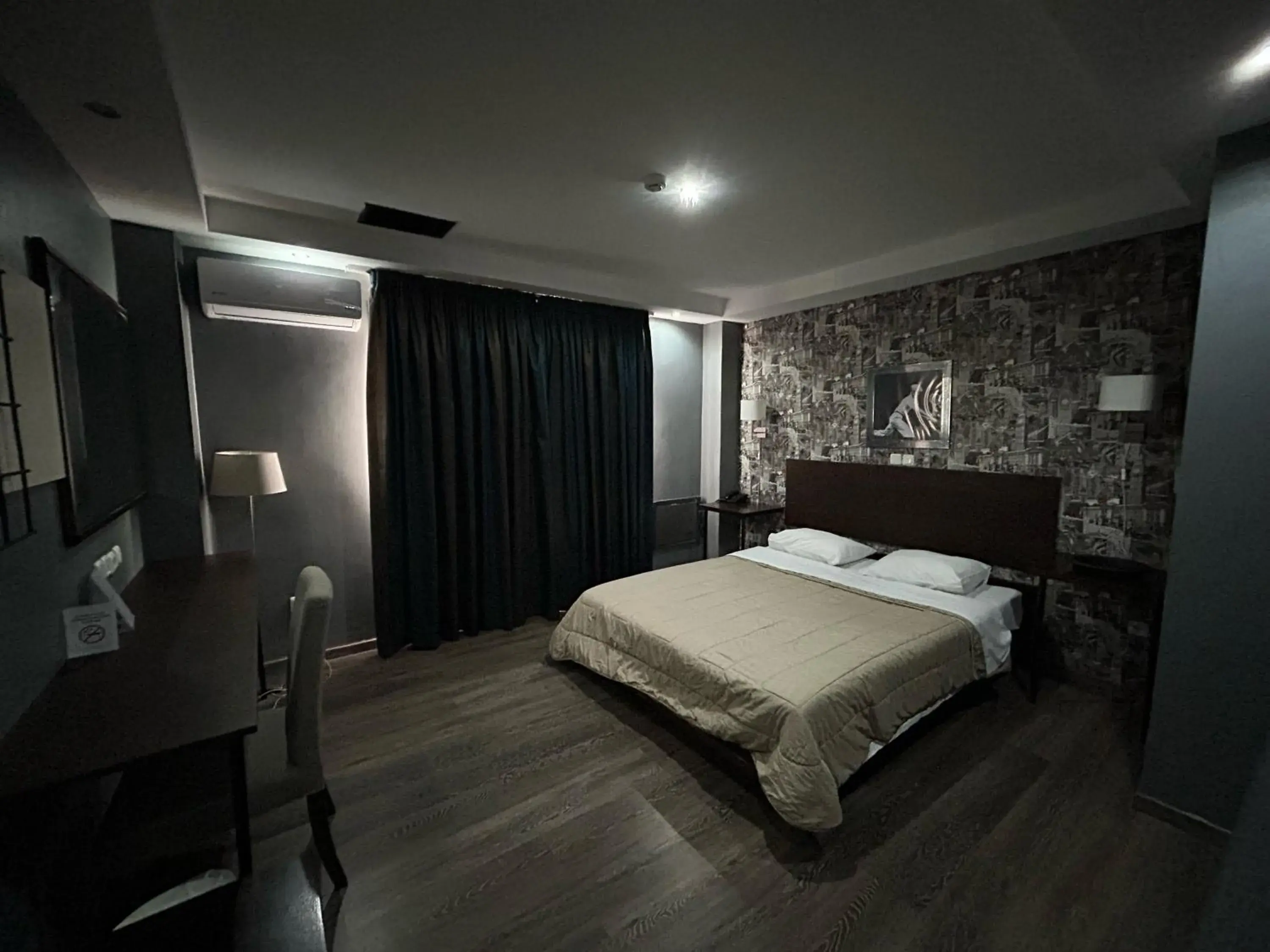 Bed in Athina Airport Hotel Bed in Athina Airport Hotel