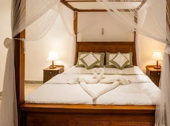 Bed in Ceylon Kingsmen Garden - Katunayake Airport Transit Hotels
