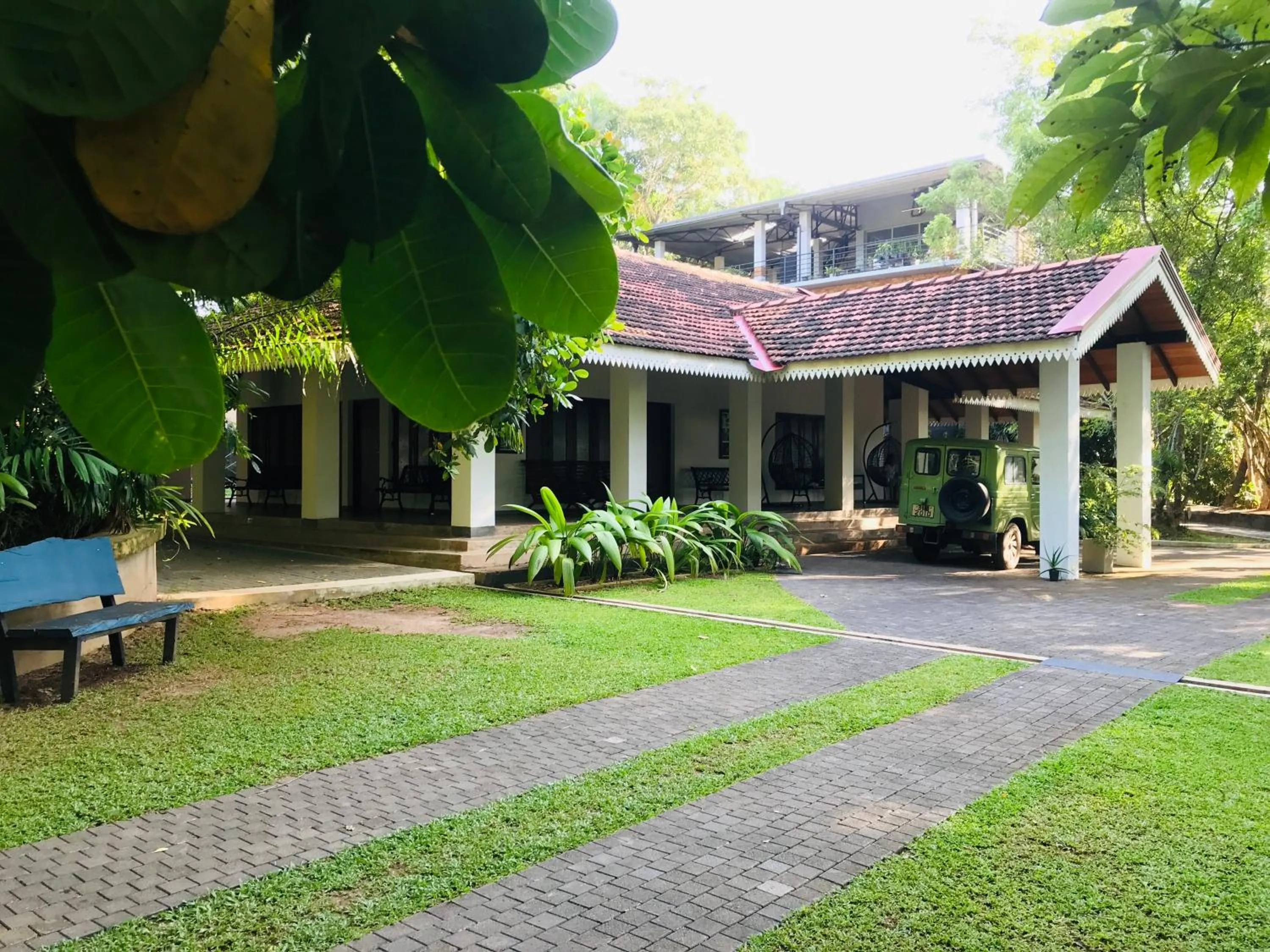 Property building in Ceylon Kingsmen Garden - Katunayake Airport Transit Hotels