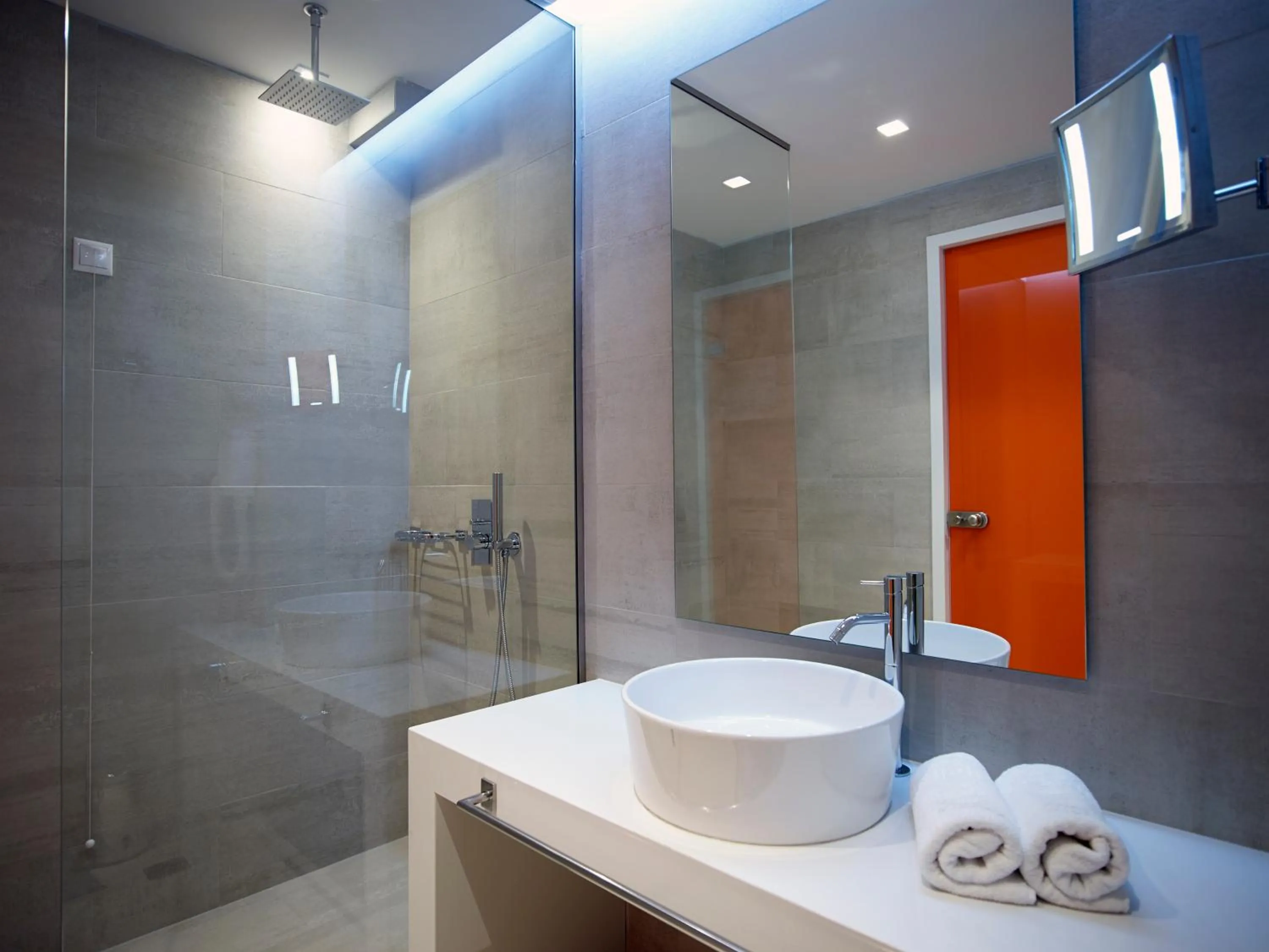 Bathroom in Amazon Hotel