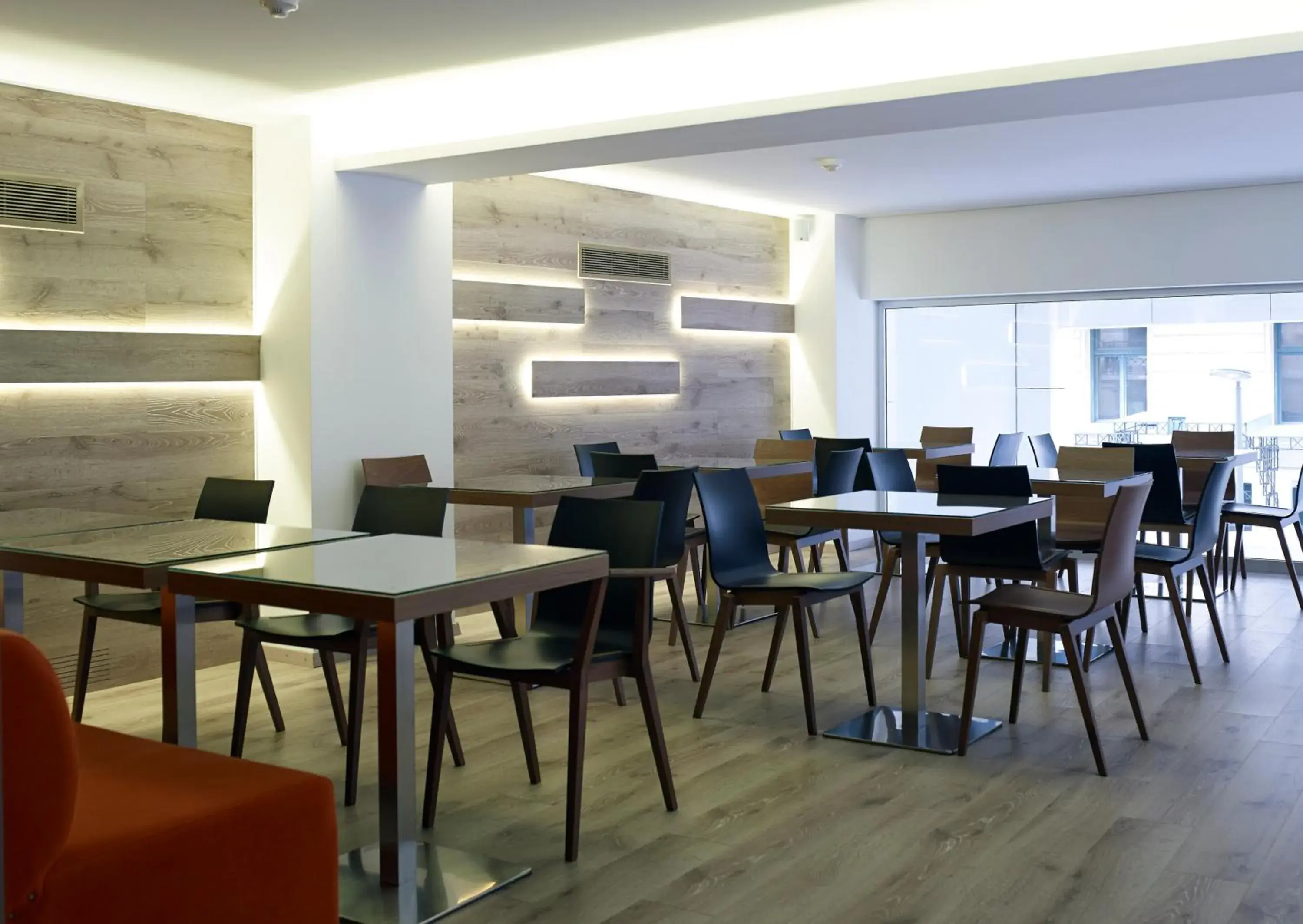 Restaurant/places to eat in Amazon Hotel Restaurant/places to eat in Amazon Hotel