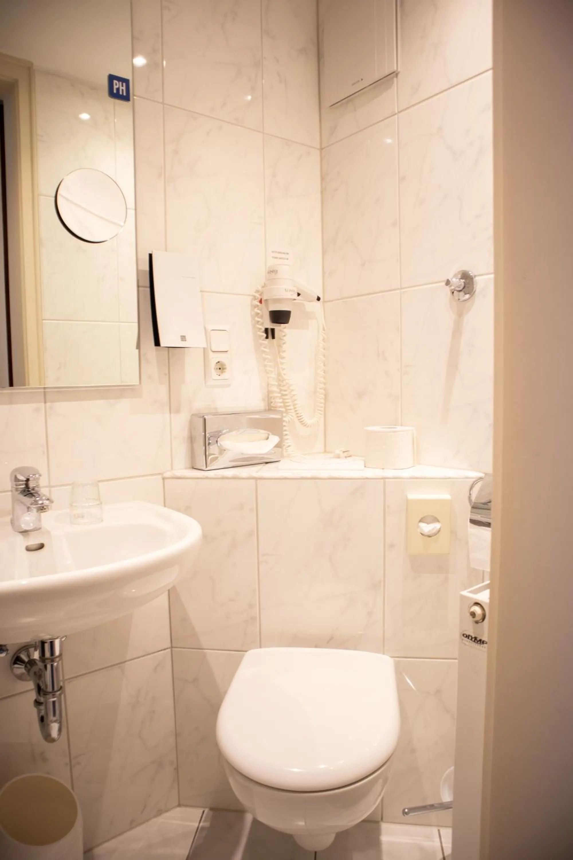 Shower in Park Hotel