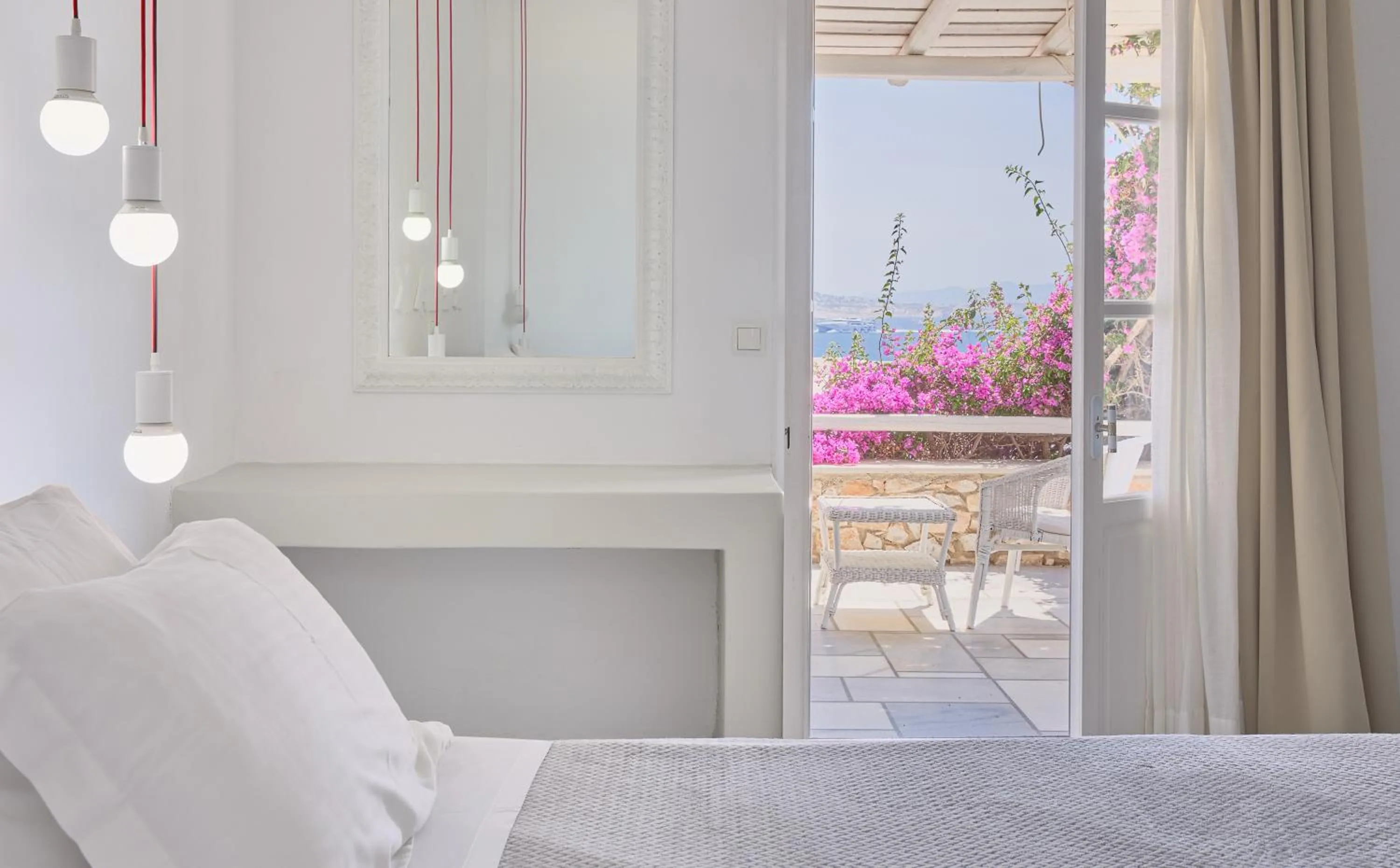 Photo of the whole room, Bed in Paros Agnanti Resort & Spa