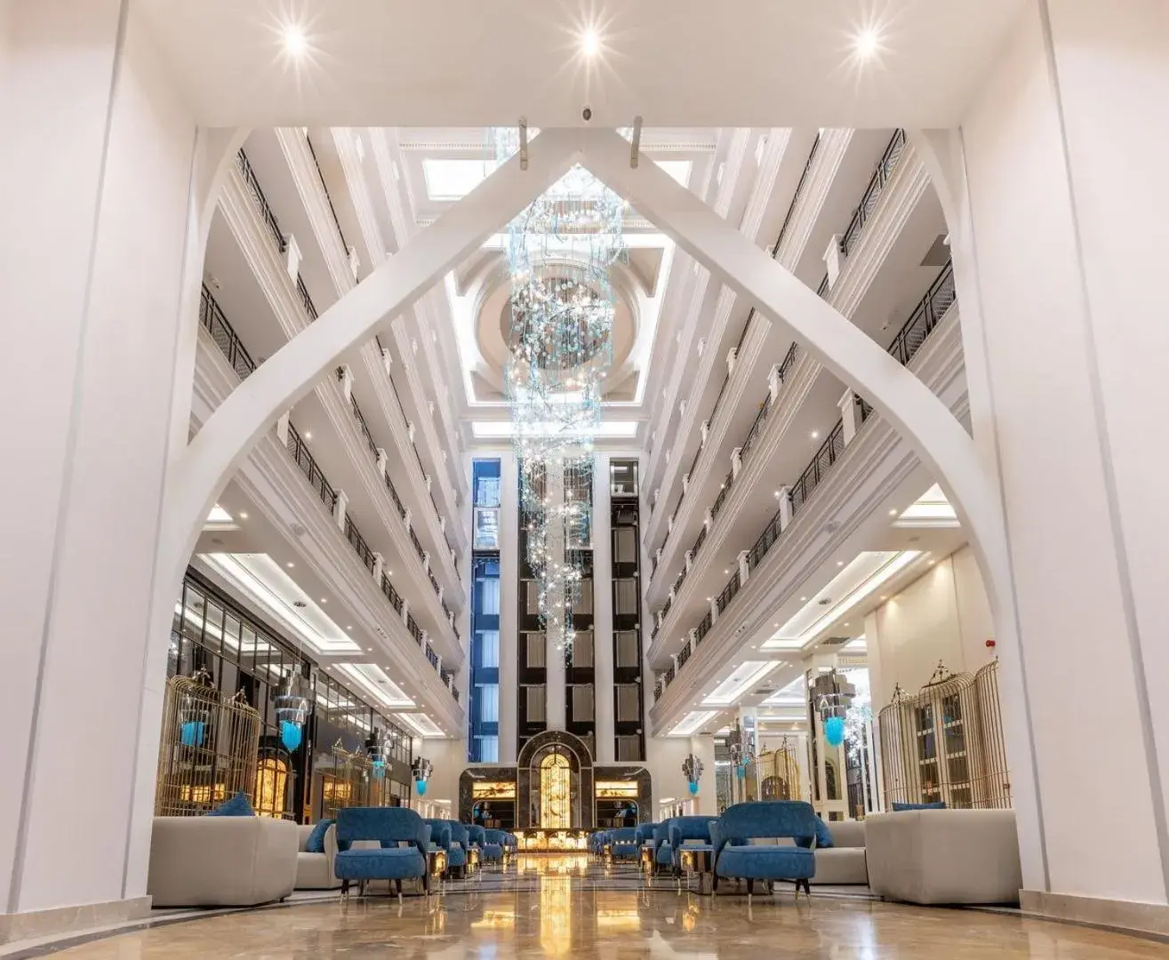 Property building in Serenity Queen Hotel Property building in Serenity Queen Hotel