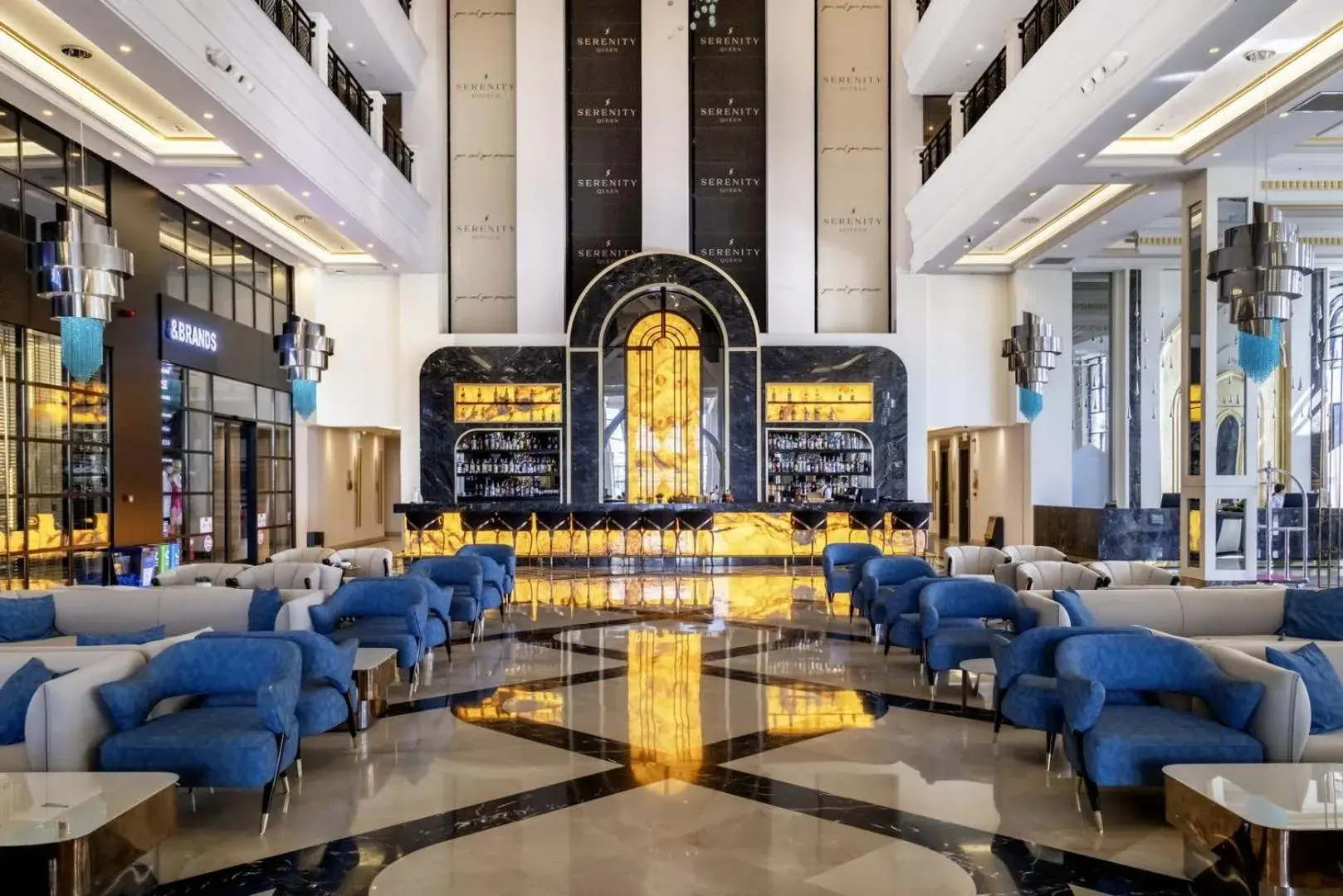 Lounge or bar in Serenity Queen Hotel Lounge or bar in Serenity Queen Hotel