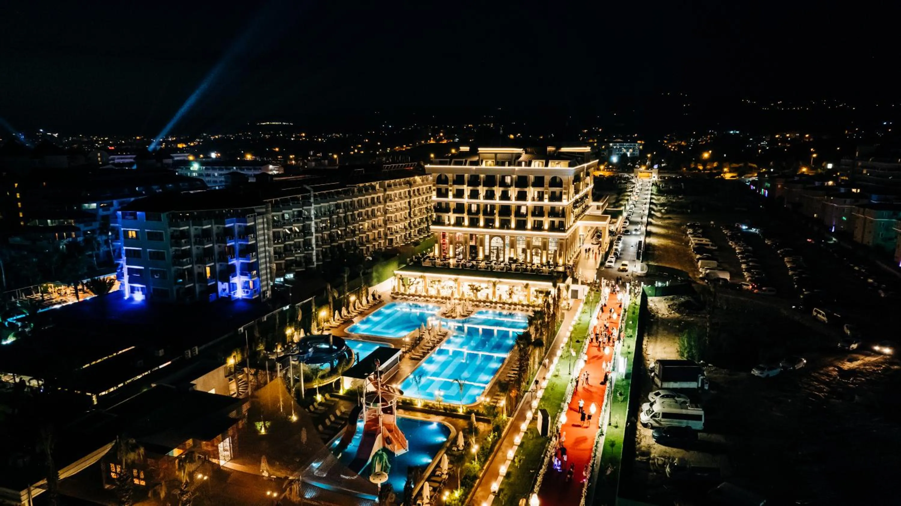 Property building in Serenity Queen Hotel