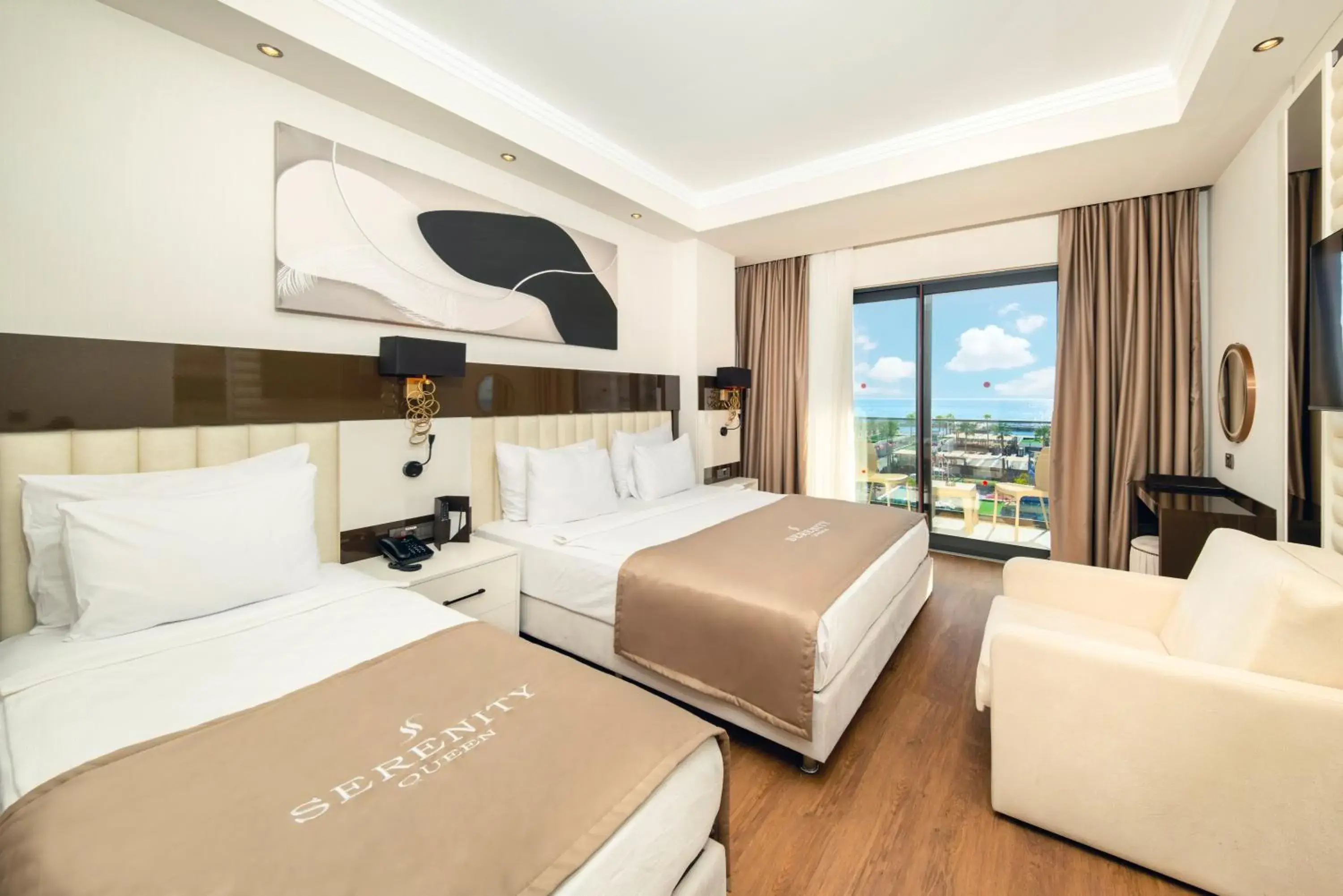 Bed in Serenity Queen Hotel Bed in Serenity Queen Hotel