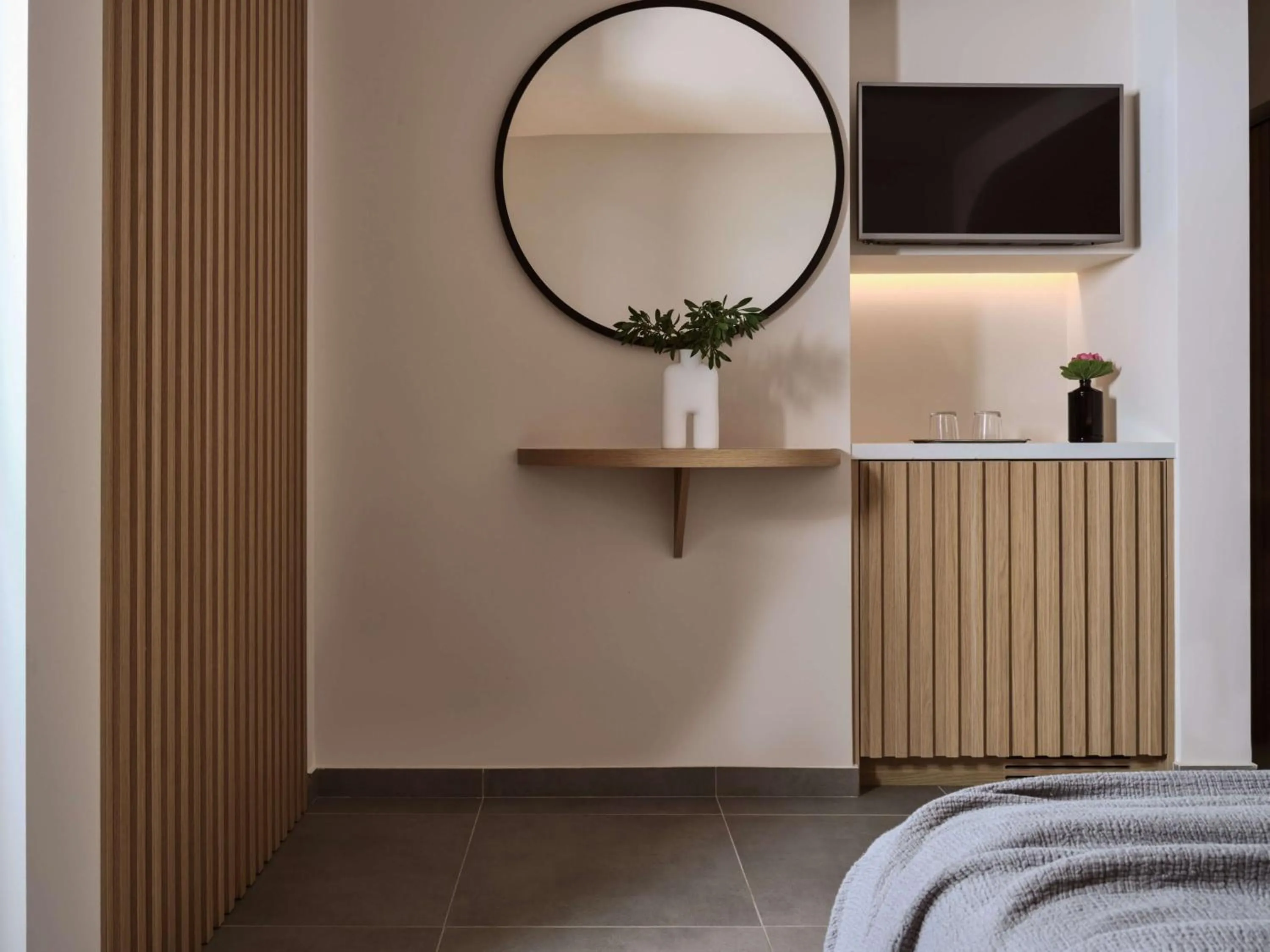 Bed in Elounda Palm Hotel & Suites