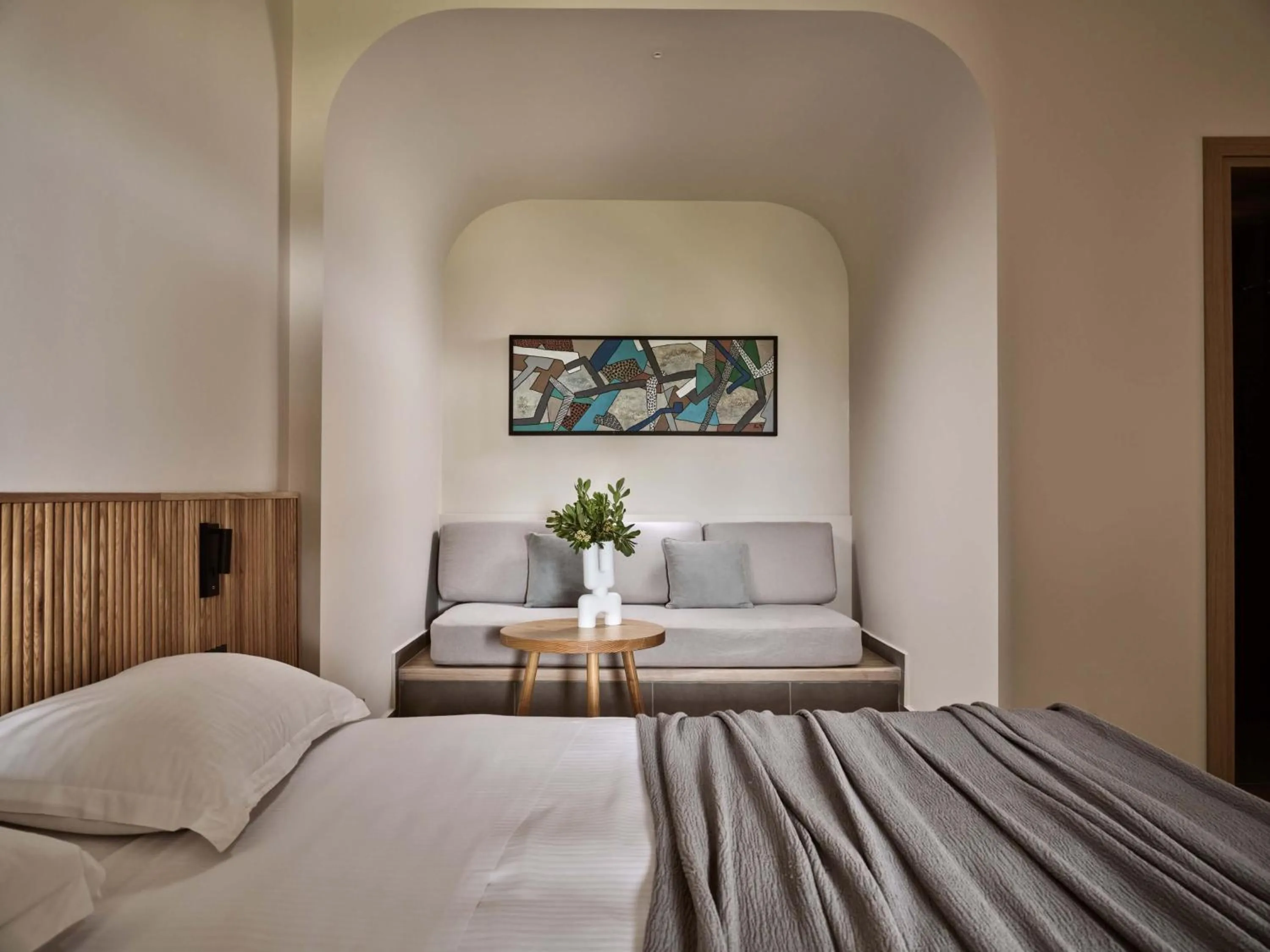 Bed in Elounda Palm Hotel & Suites