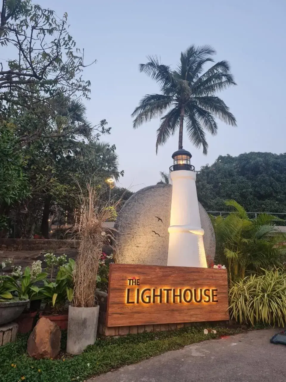 Facade/entrance in The Lighthouse - Formerly known as Utan Sea Resort Facade/entrance in The Lighthouse - Formerly known as Utan Sea Resort