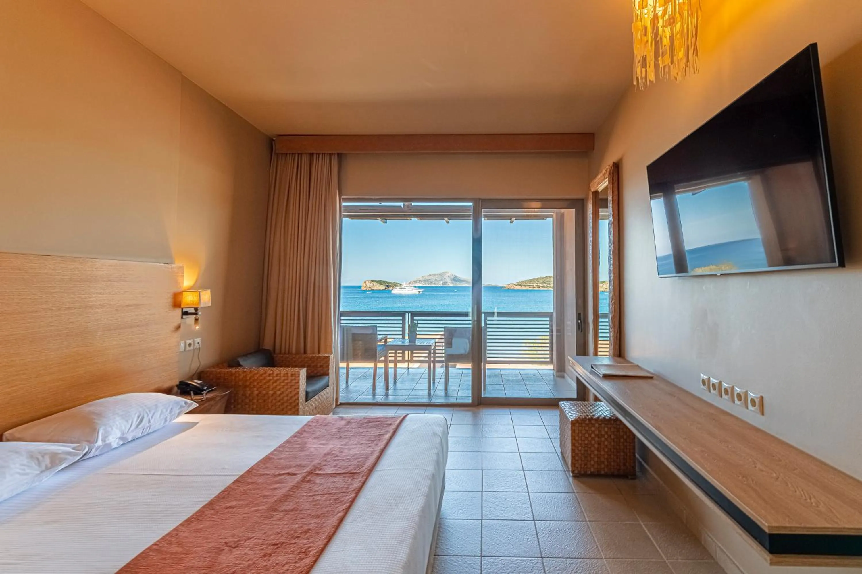 Balcony/Terrace, Bed in Aegeon Beach Hotel