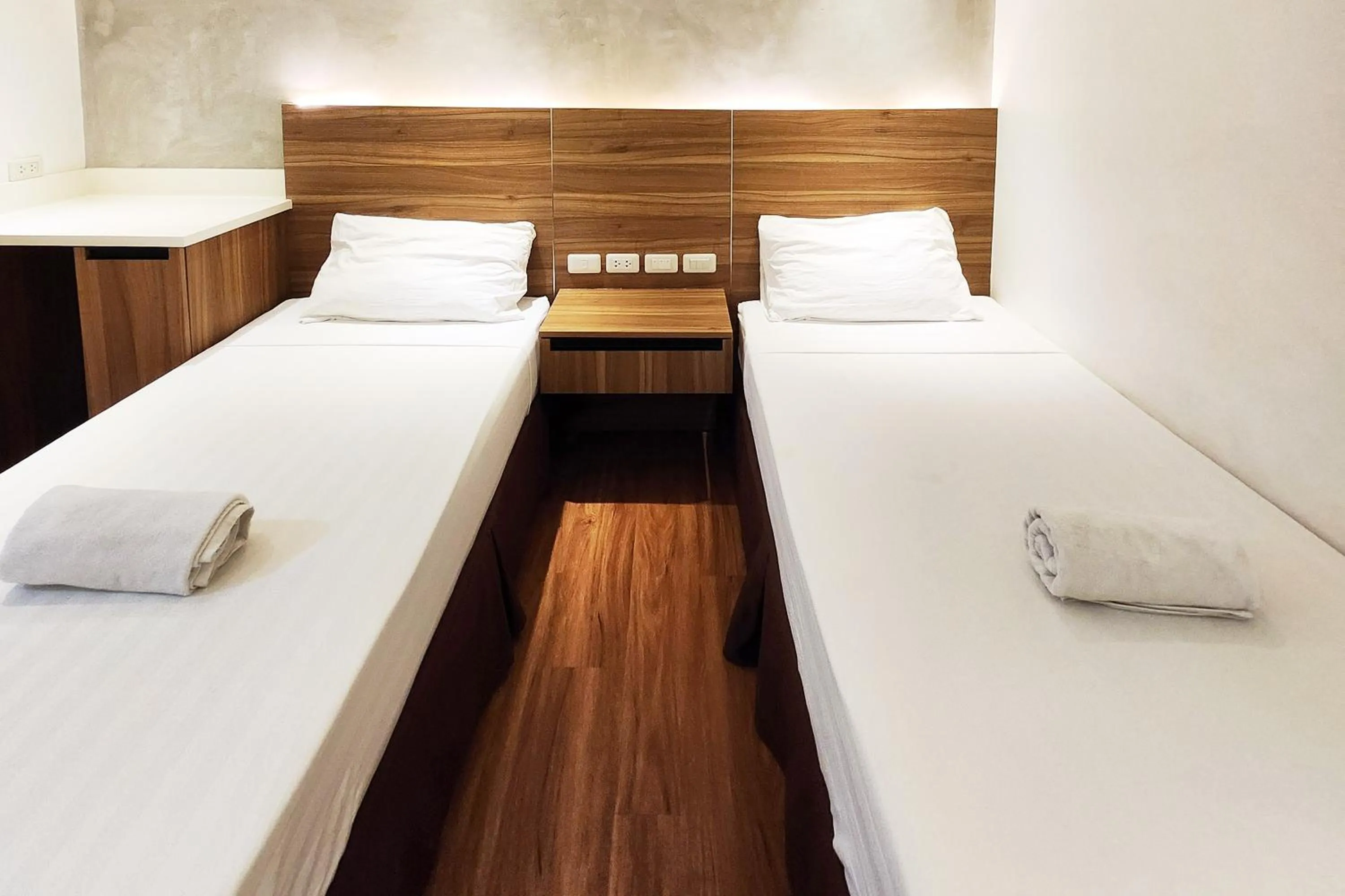 Bed in Boulevard Pension Hotel Cebu