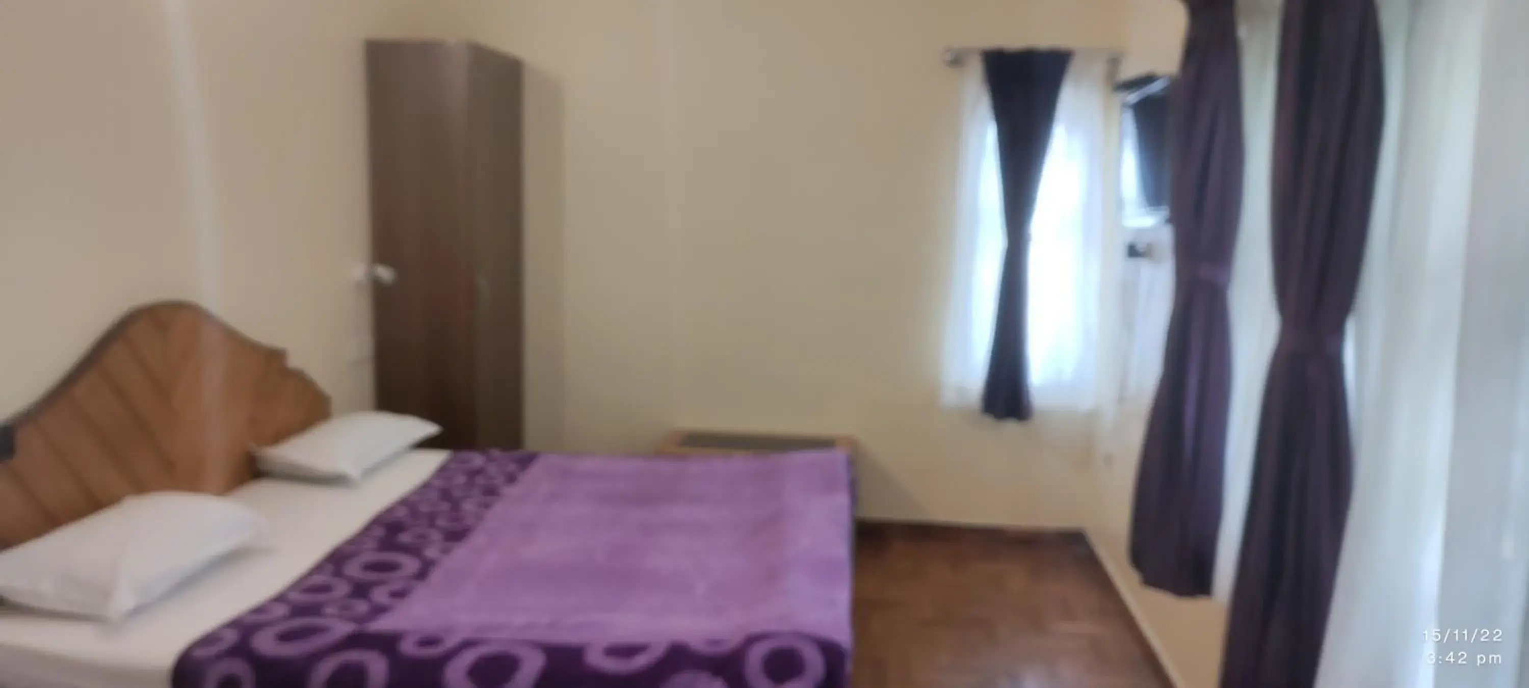 Deluxe Single Room with Balcony - single occupancy in Hotel Temple Towers Deluxe Single Room with Balcony - single occupancy in Hotel Temple Towers