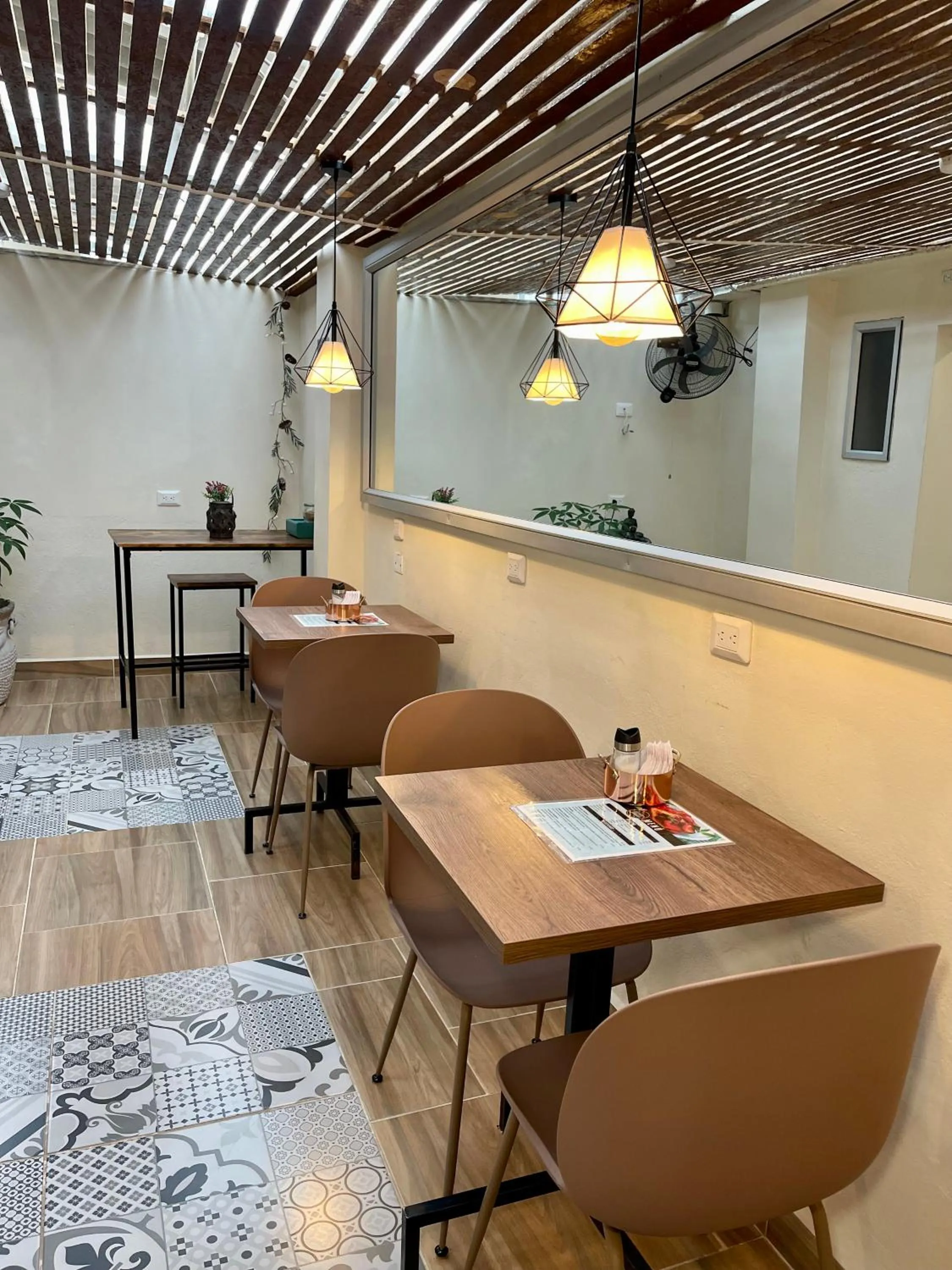 Seating area in Hotel 12 Nights