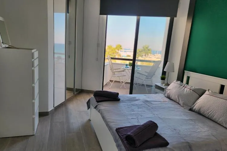 Prime Beachfront Apartment on Larnaca Finikoudes