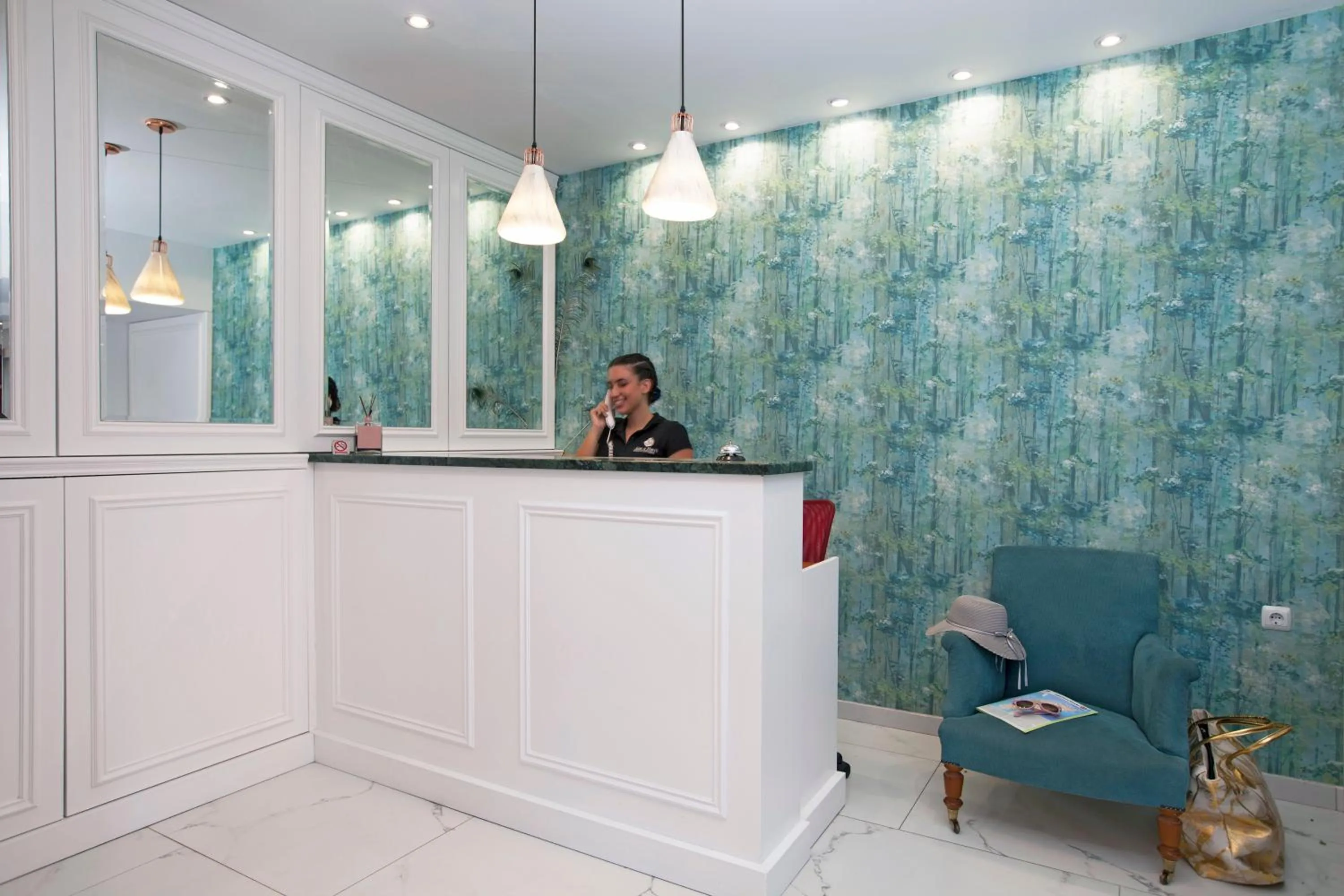 Lobby or reception in John Mary