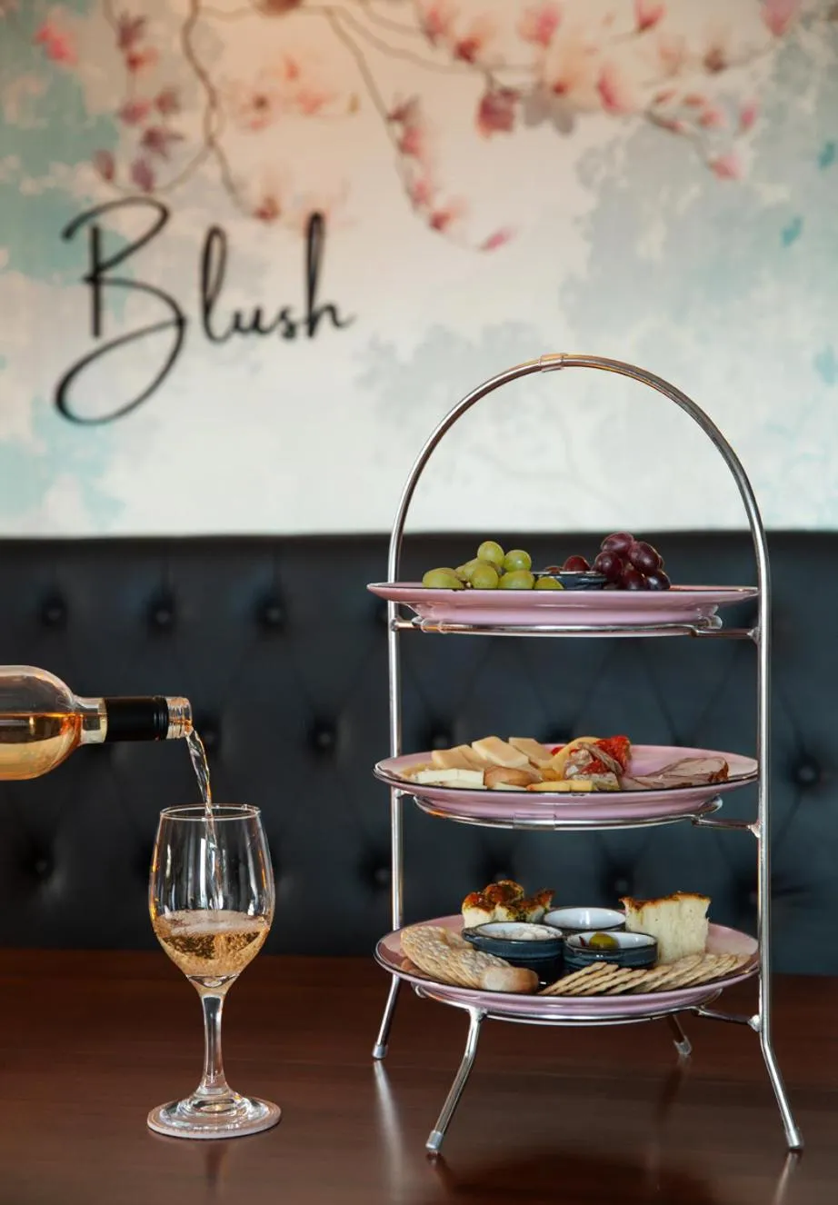 Restaurant/places to eat in Alexandra Inn