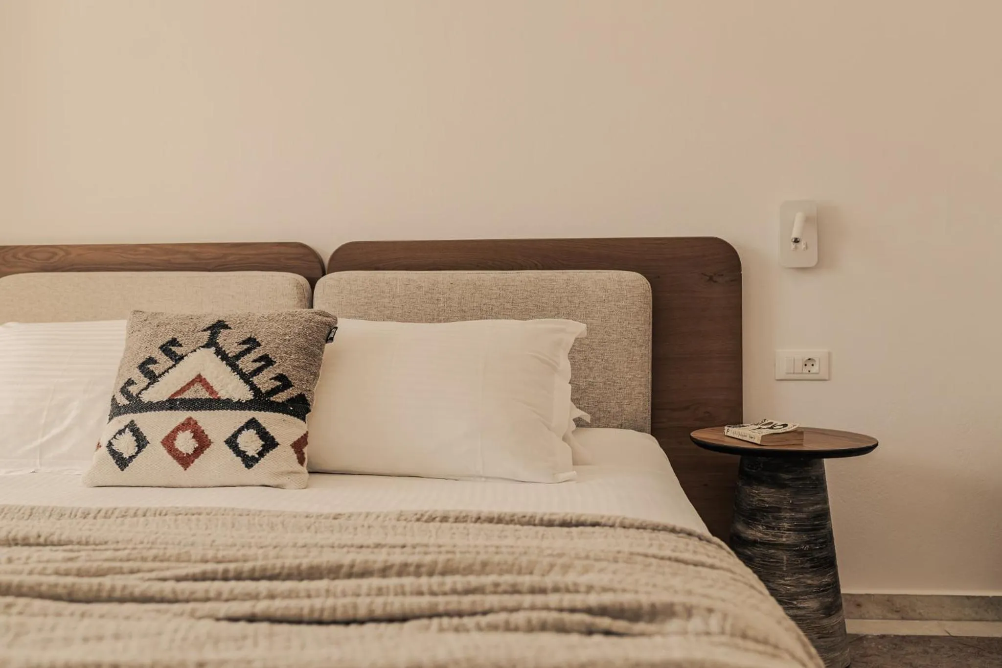 Bed in Saint George Hotel